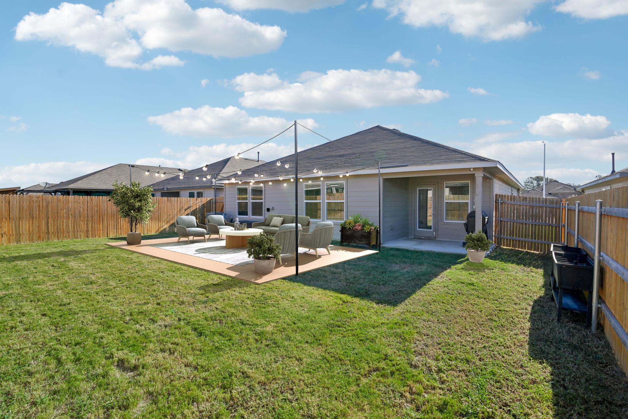 1428 Redwood Crk Property Photo 3