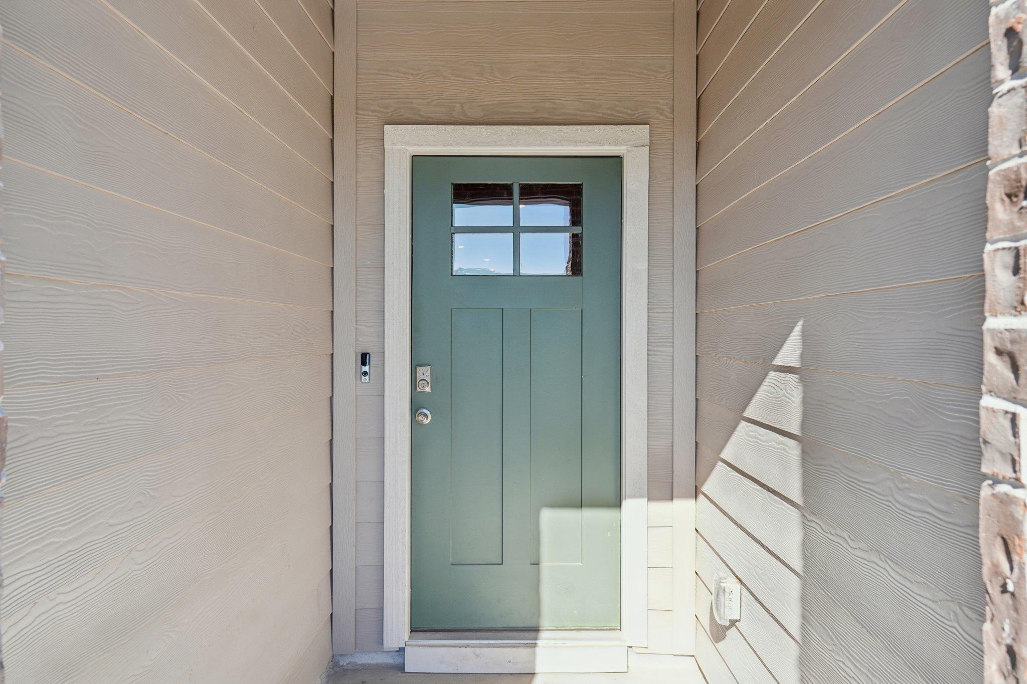 1428 Redwood Crk Property Photo 5