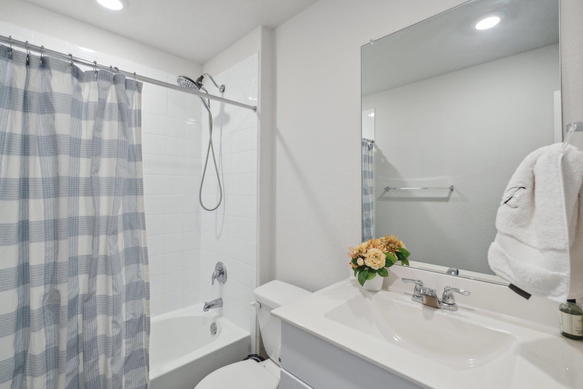 1428 Redwood Crk Property Photo 21