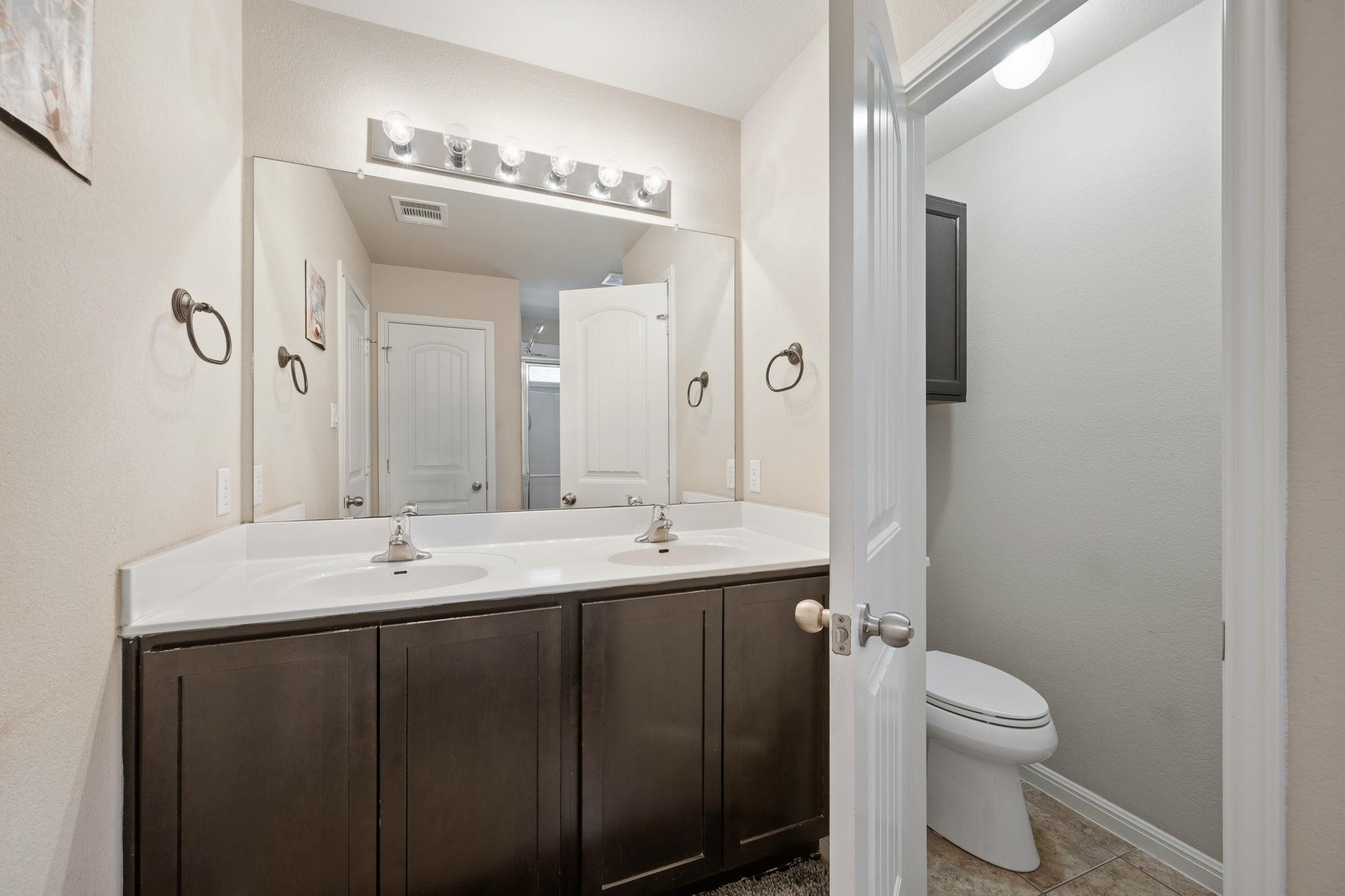 233 San Matteo St Property Photo 15