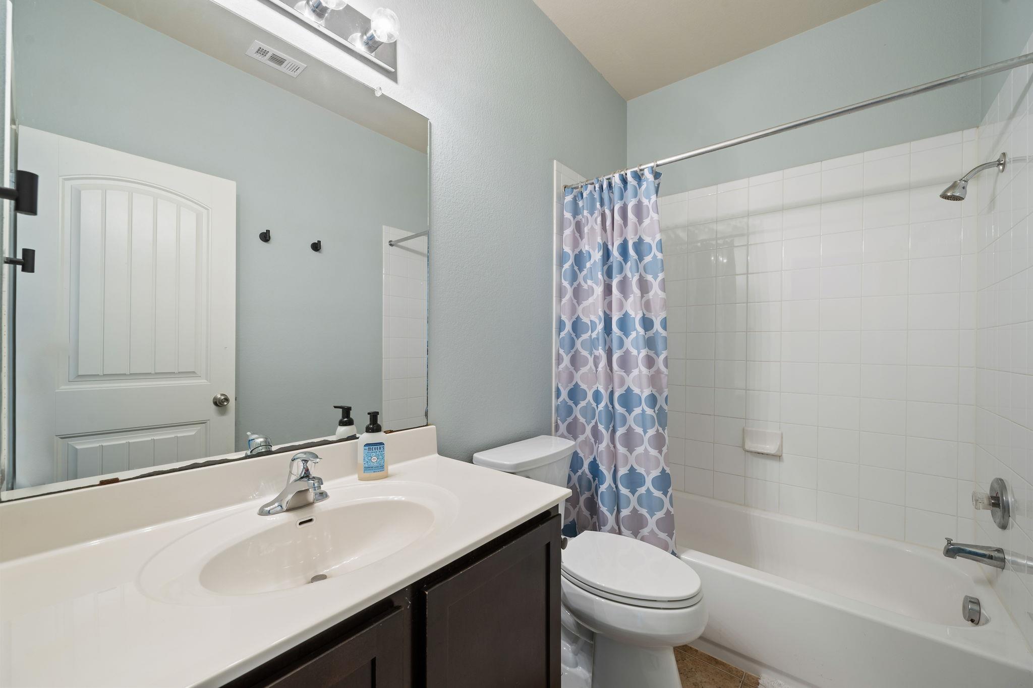 233 San Matteo St Property Photo 23