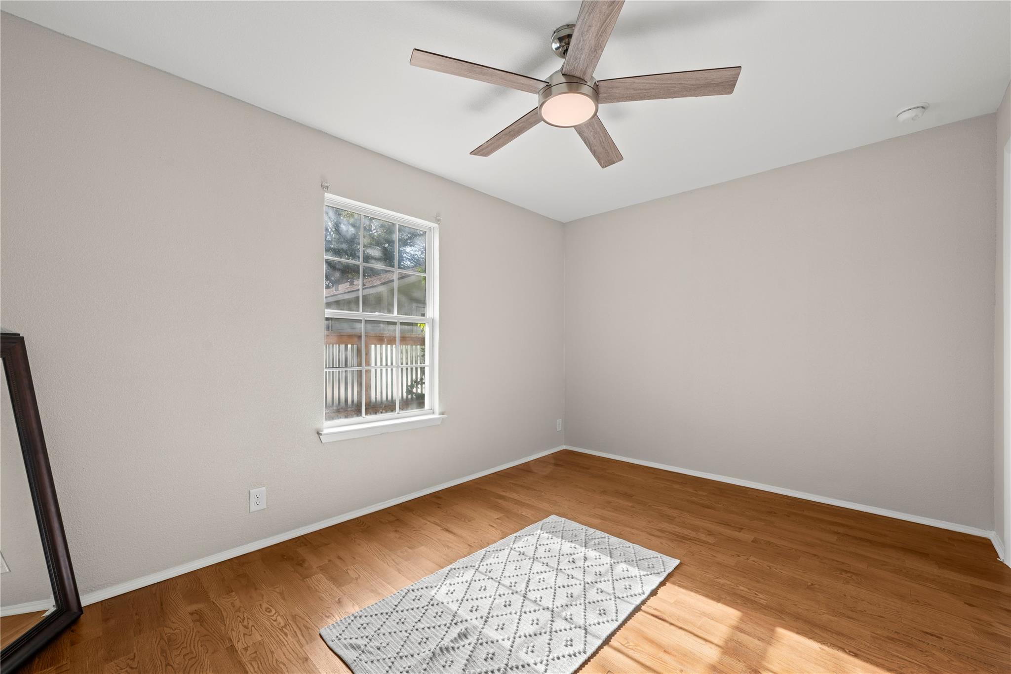 1708 Payne Ave Property Photo 3