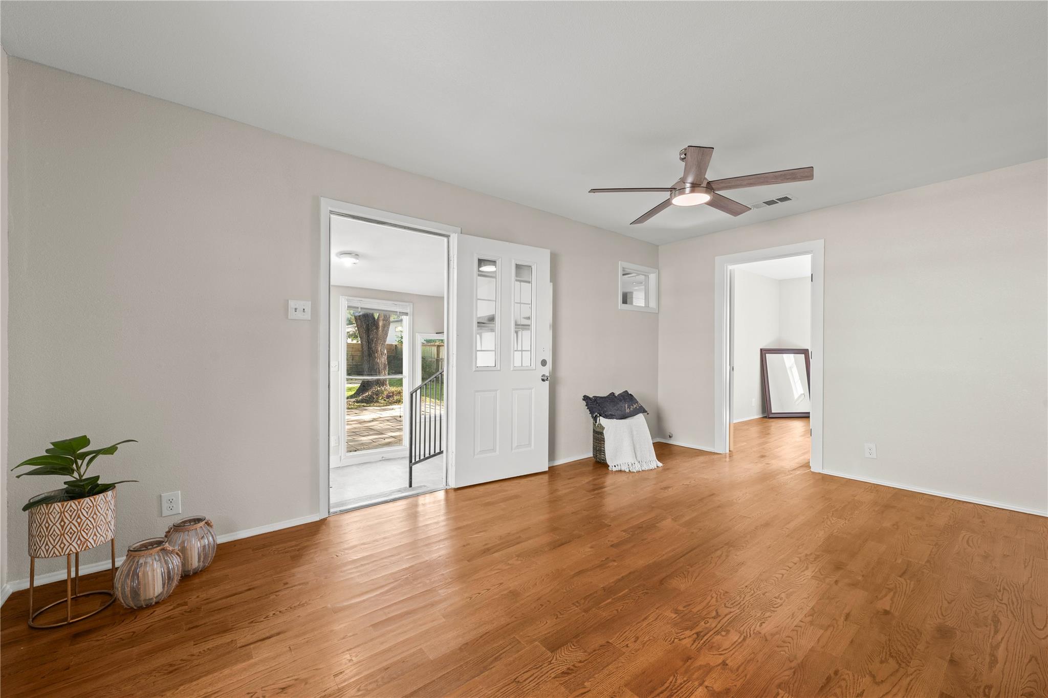 1708 Payne Ave Property Photo 13