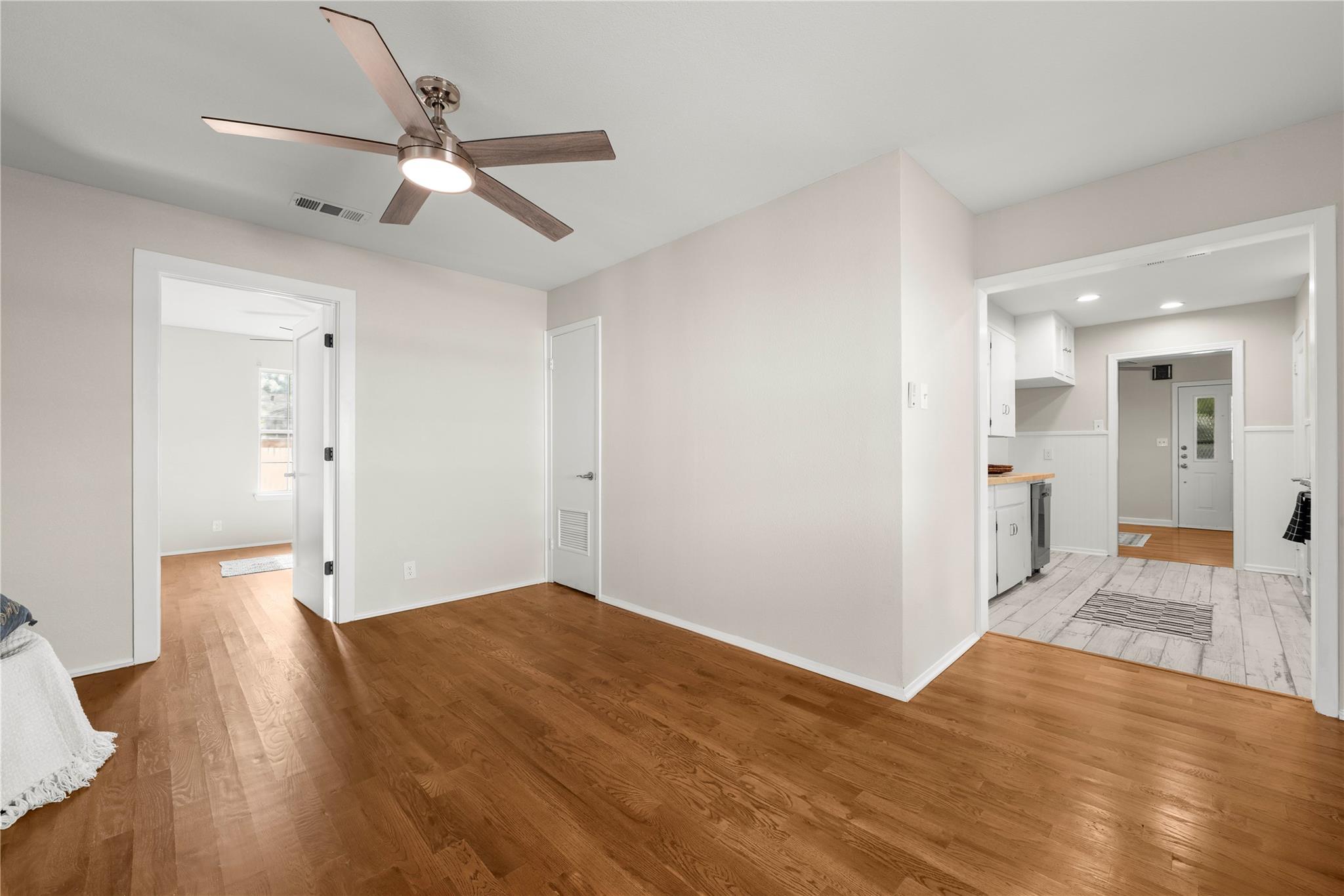 1708 Payne Ave Property Photo 14