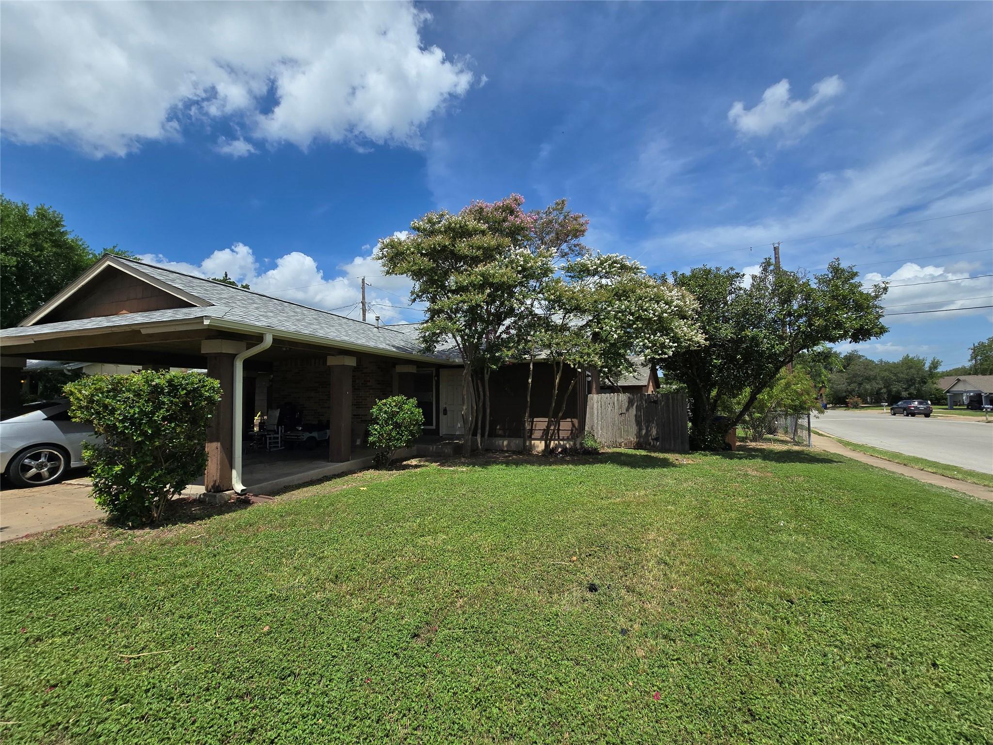 6206 Buffalo Pass #a Property Photo 2
