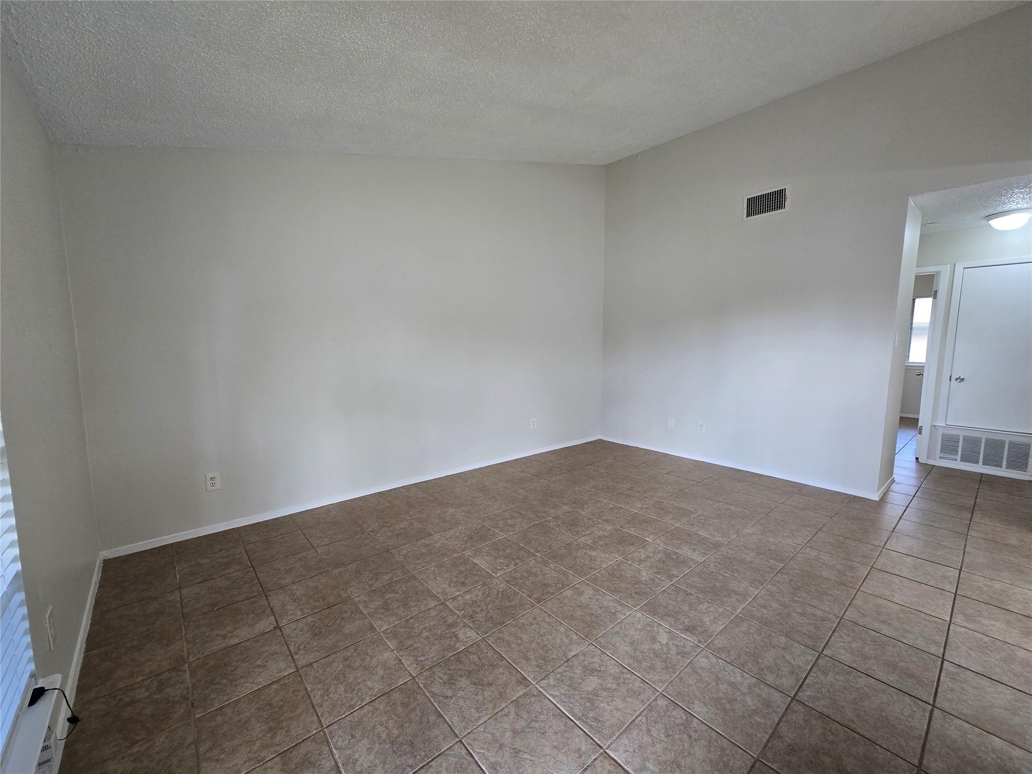 6206 Buffalo Pass #a Property Photo 10