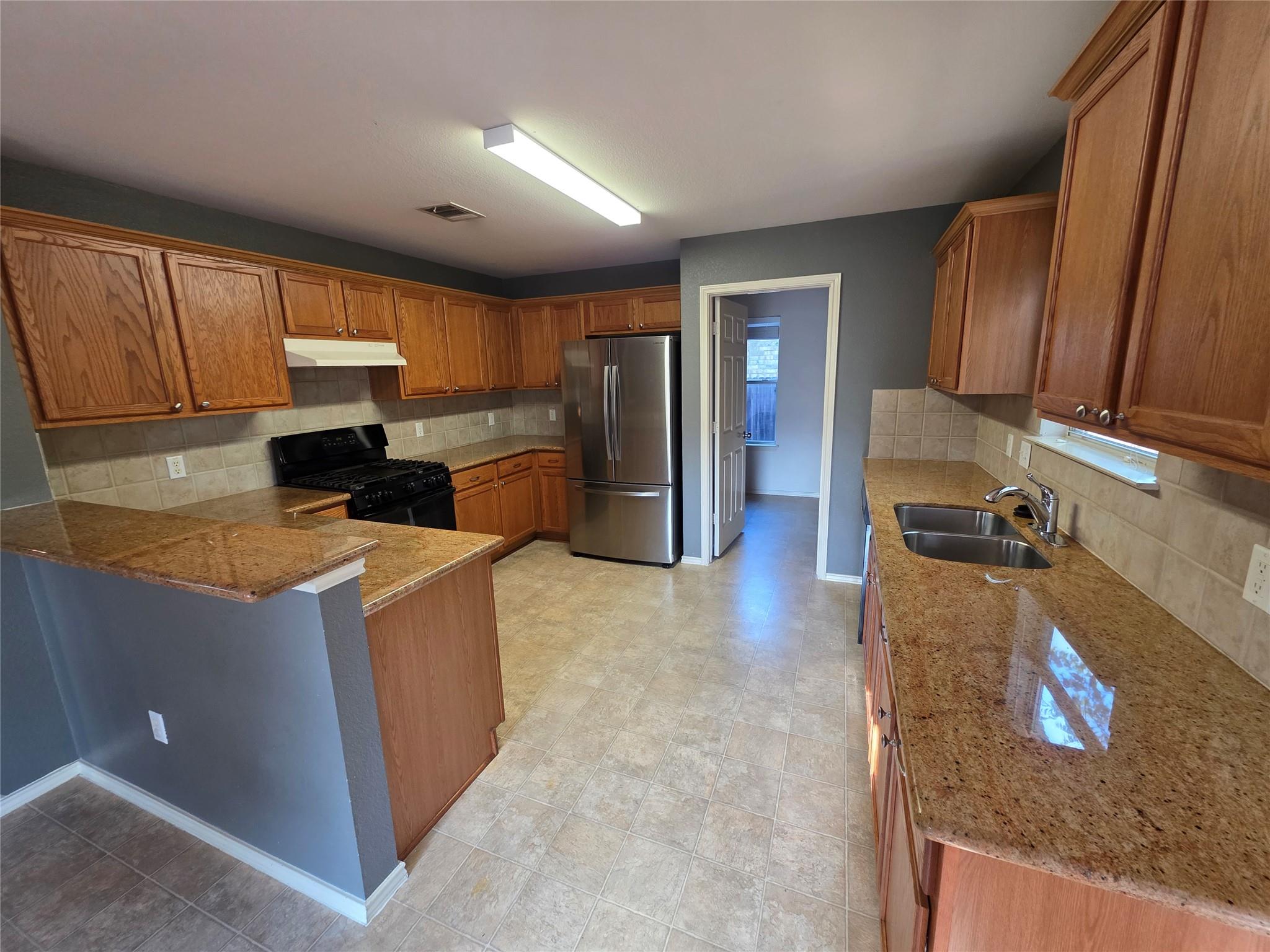 2210 Wilma Rudolph Rd Property Photo 4