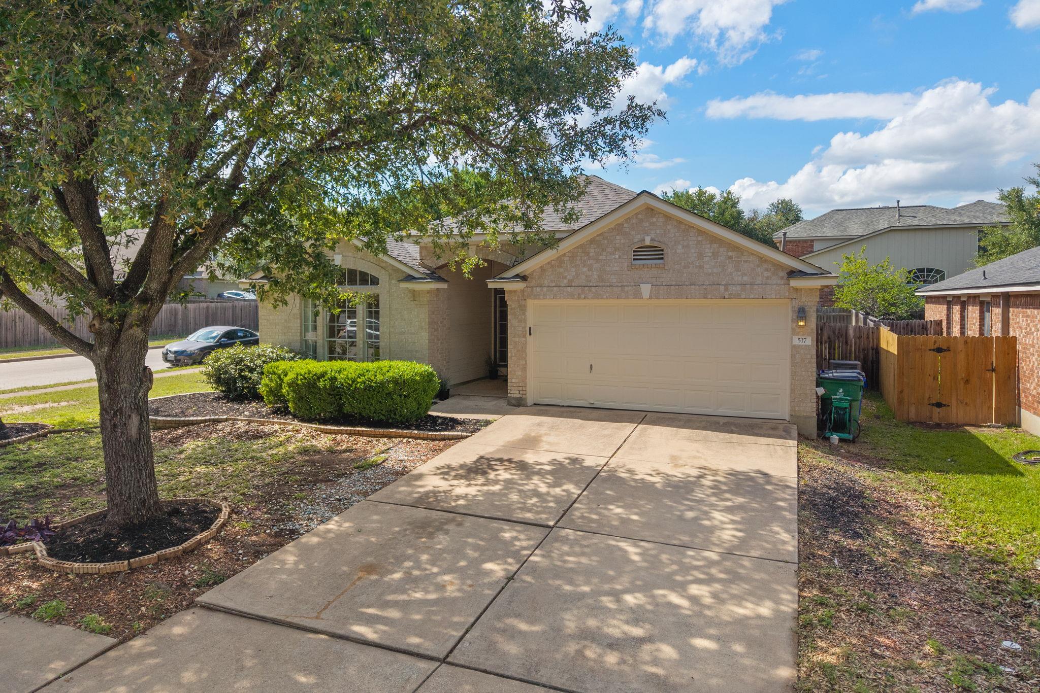 517 Paso Fino Trl Property Photo 1