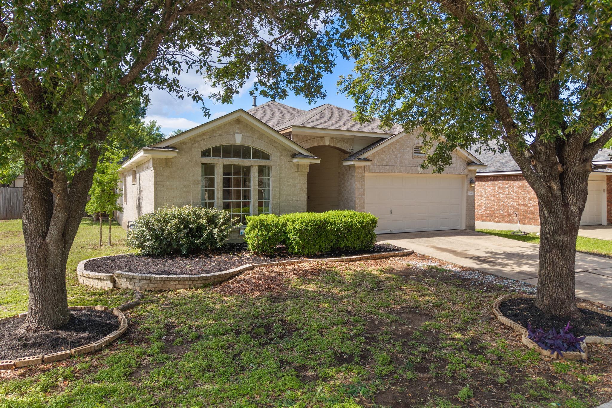 517 Paso Fino Trl Property Photo 3