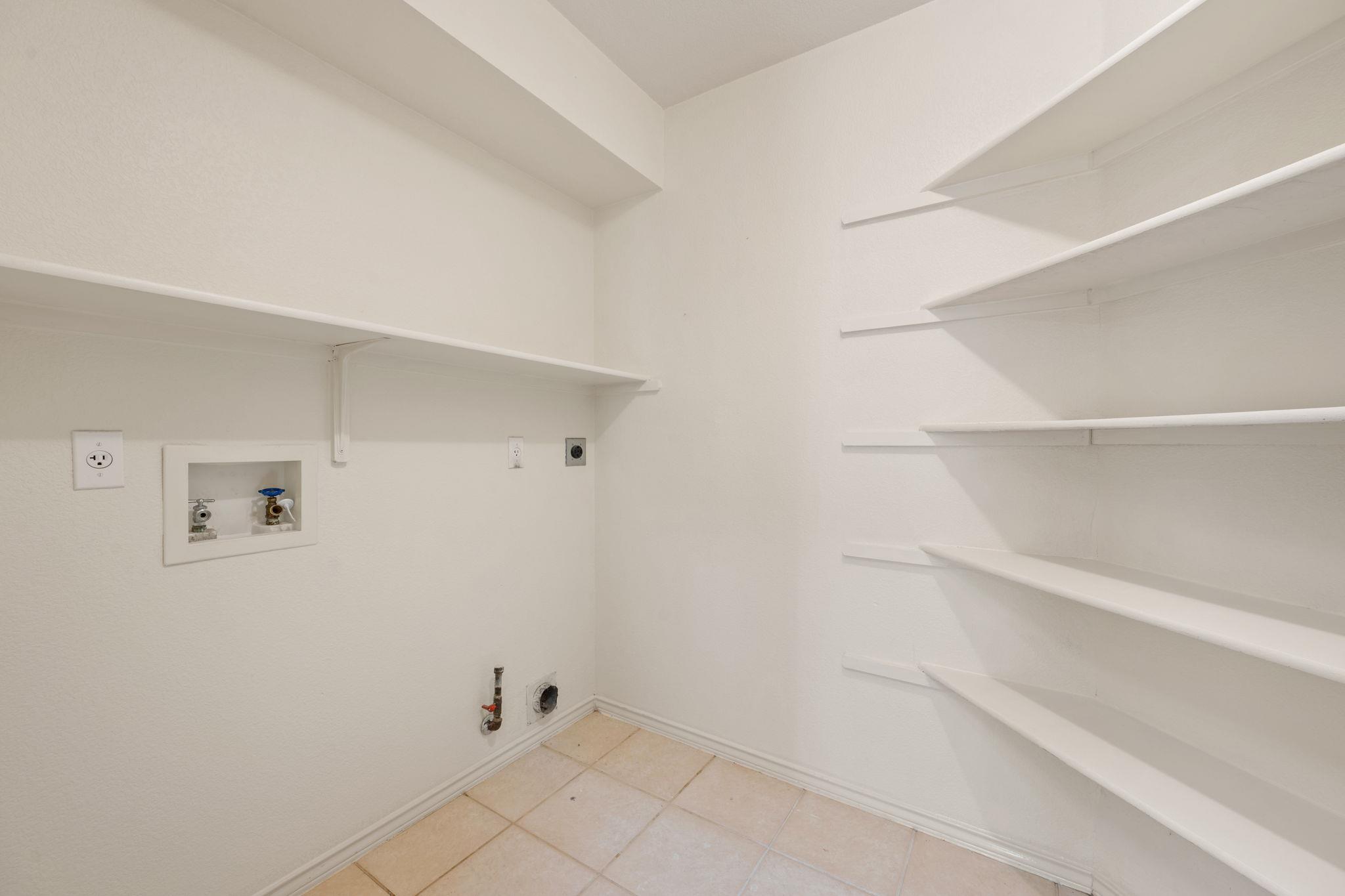517 Paso Fino Trl Property Photo 16