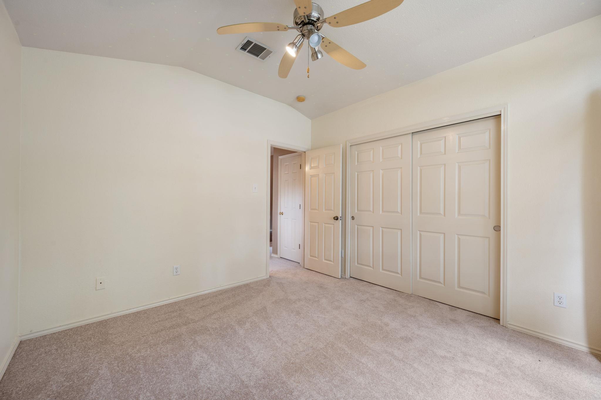 517 Paso Fino Trl Property Photo 32