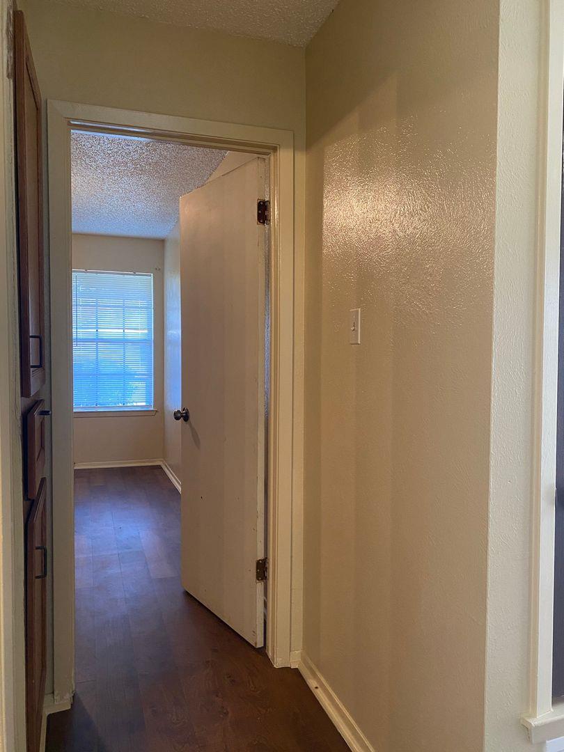 12411 Alderbrook Dr A Property Photo 3