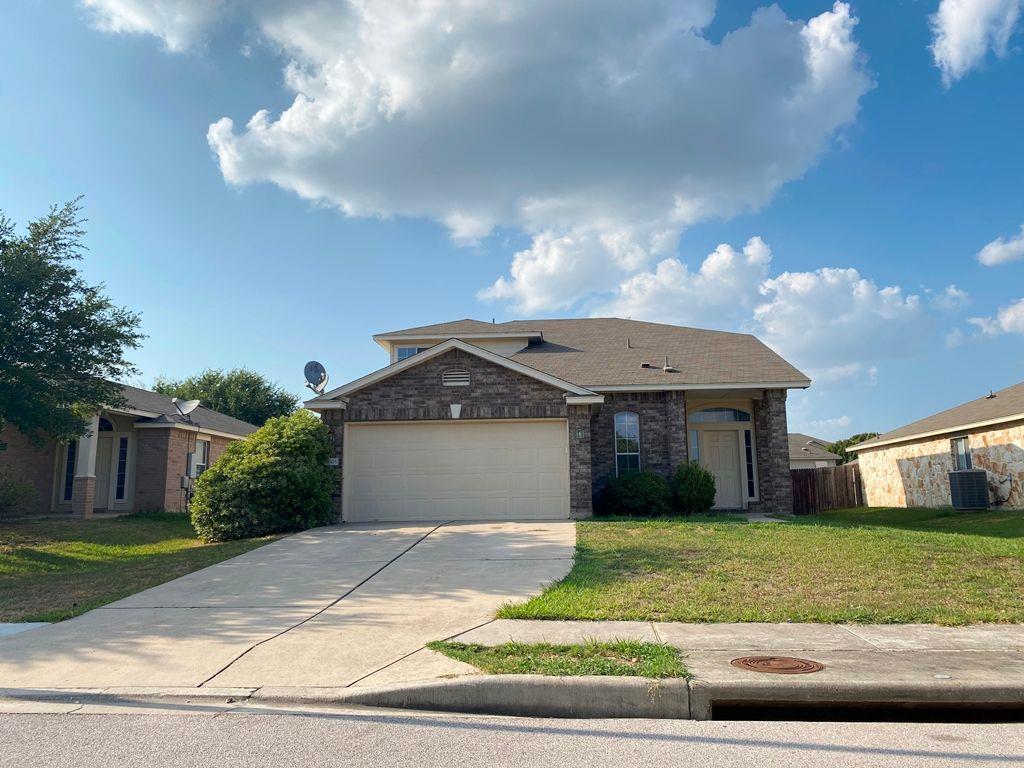 1005 Gentry Dr Property Photo