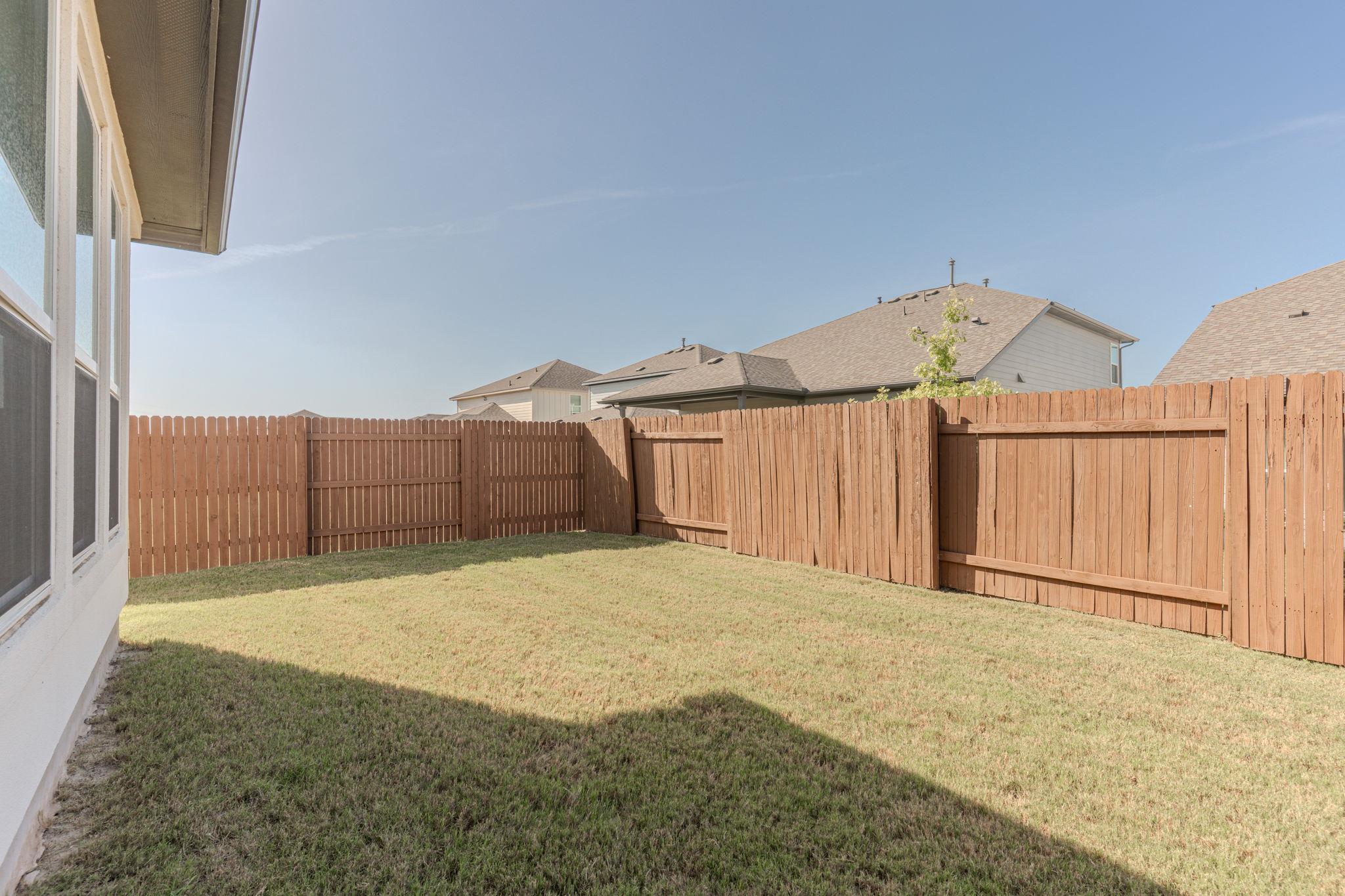 6504 Velvet Leaf Ln Property Photo 24