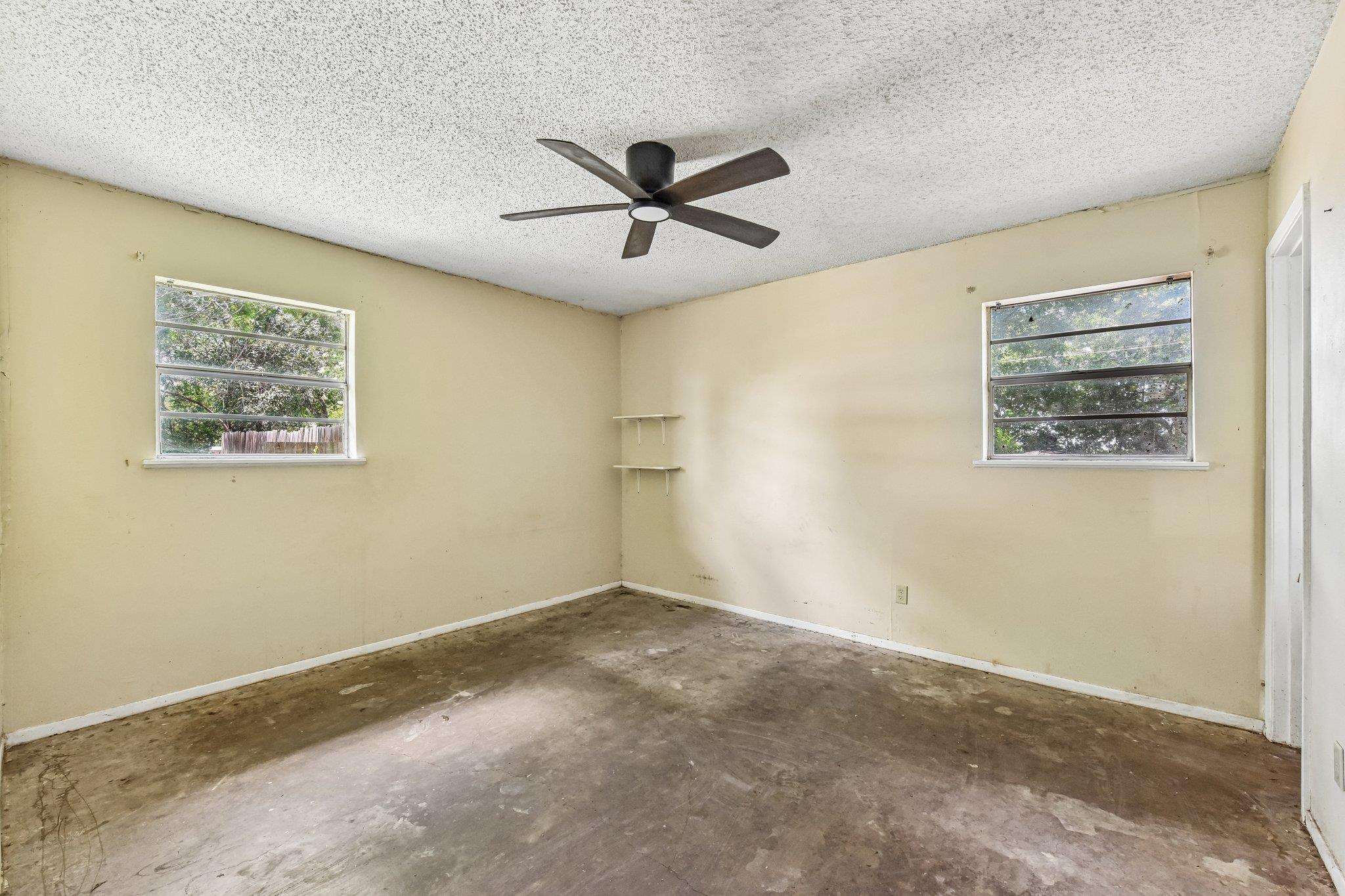 1111 Silent Valley Rd Property Photo 9