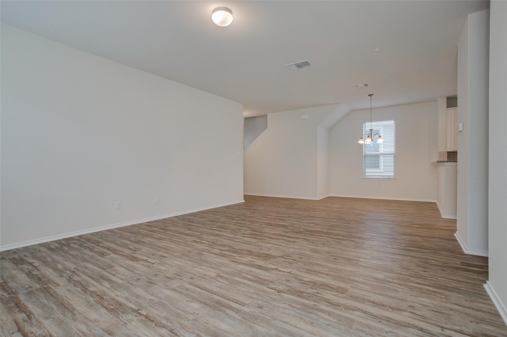 136 Spotted Rail Rdg Property Photo 11