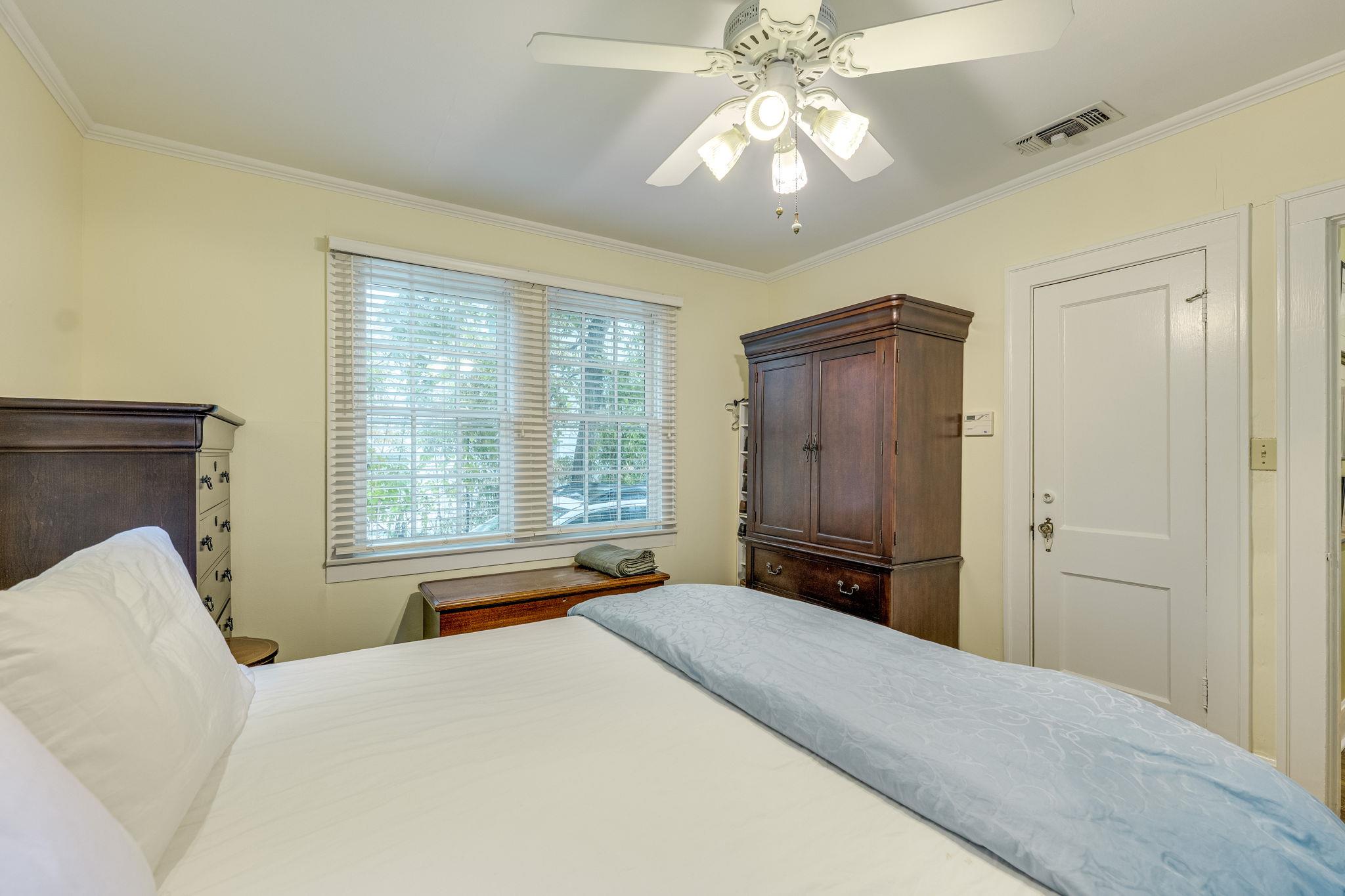1609 Woodlawn Blvd Property Photo 8