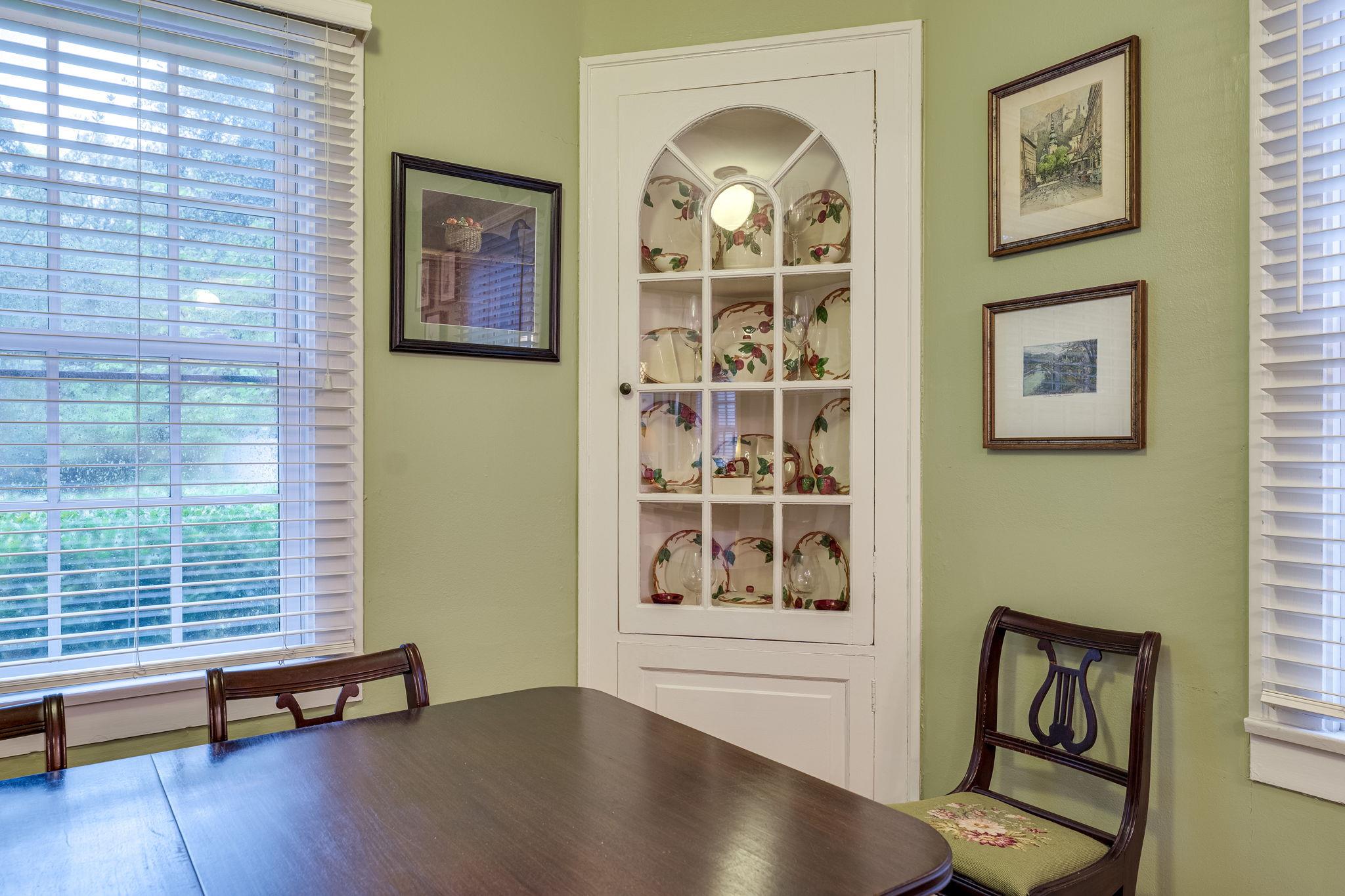 1609 Woodlawn Blvd Property Photo 23