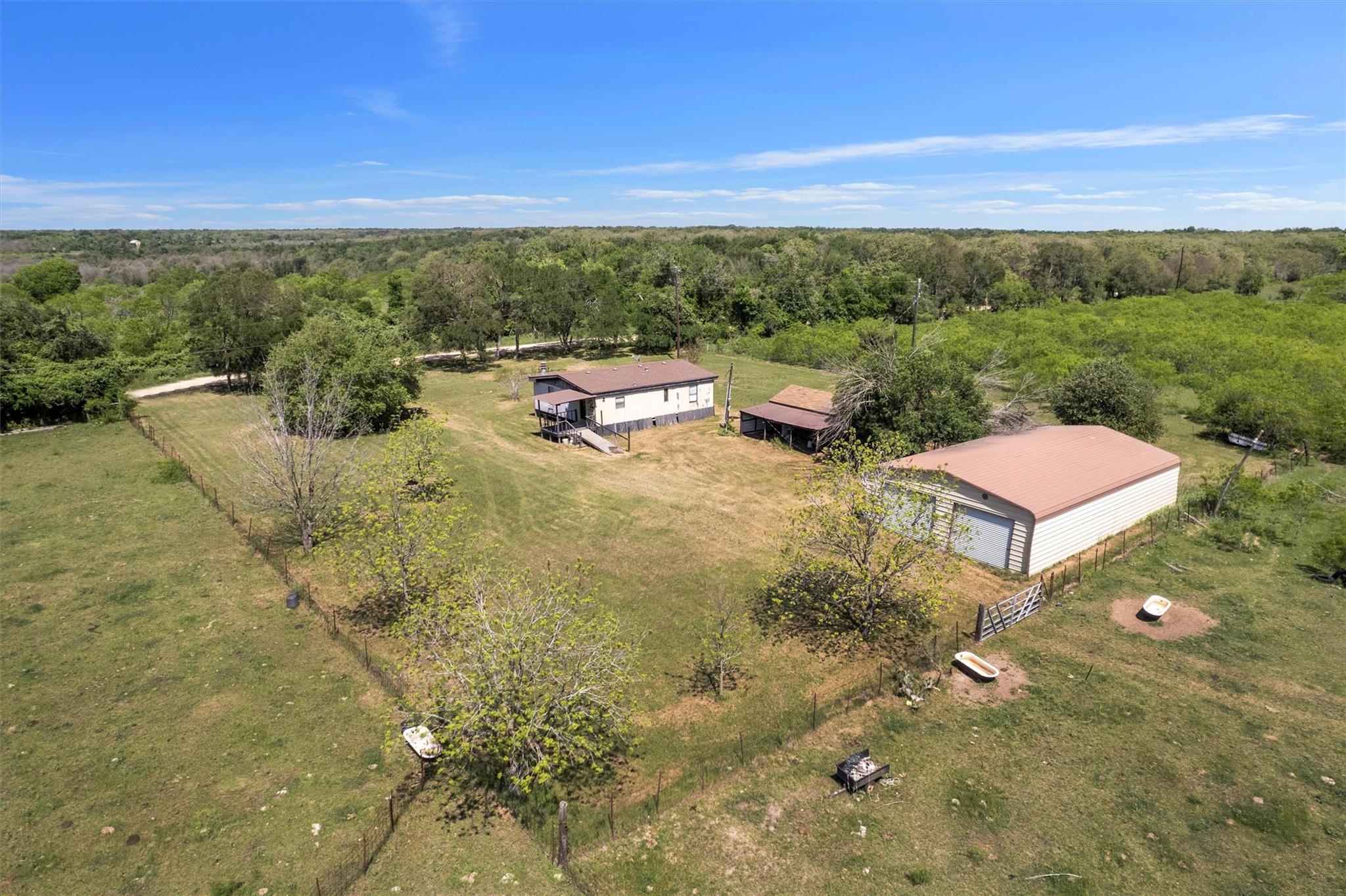 523 County Road 414 Property Photo 11
