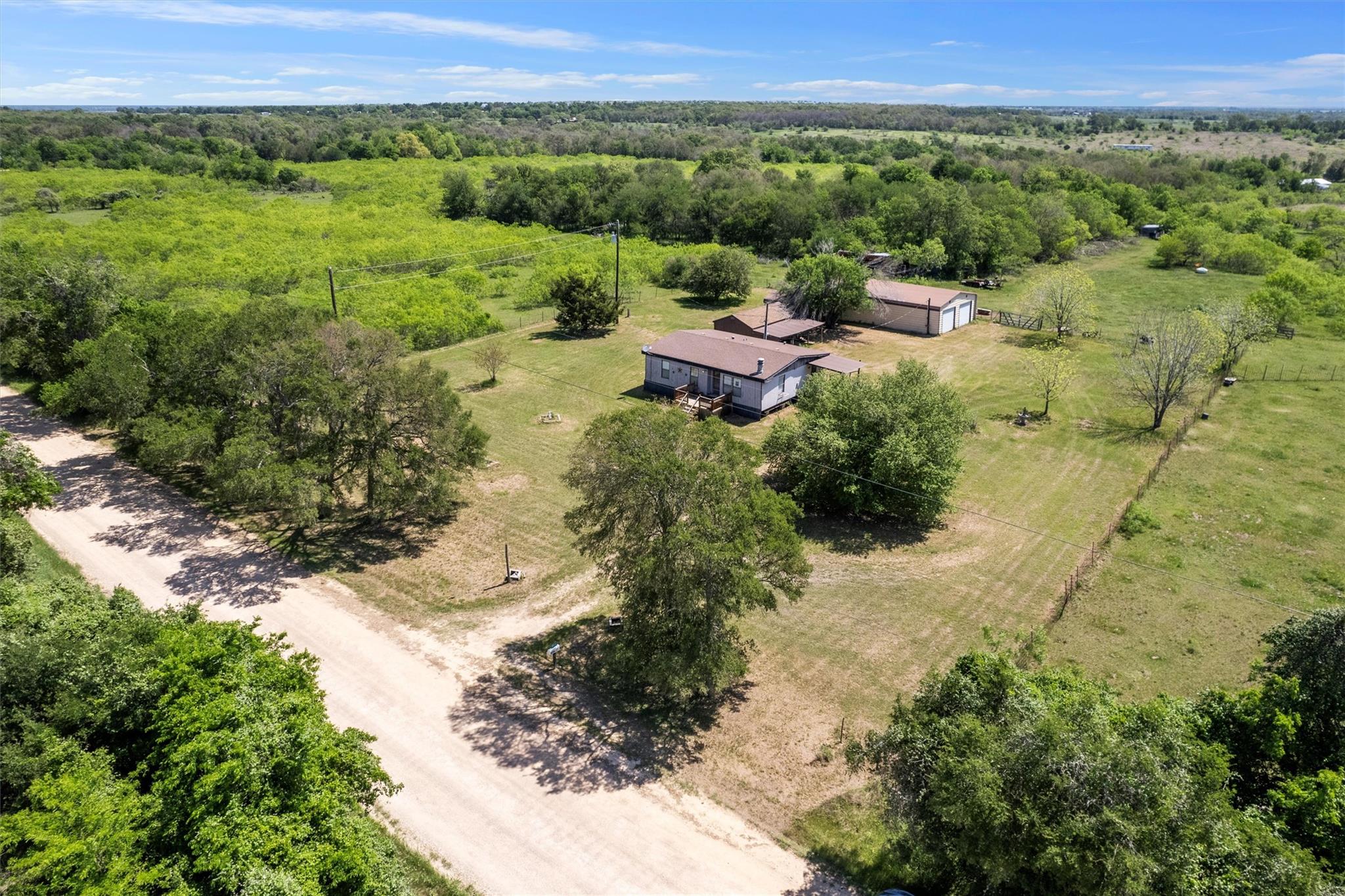 523 County Road 414 Property Photo 14