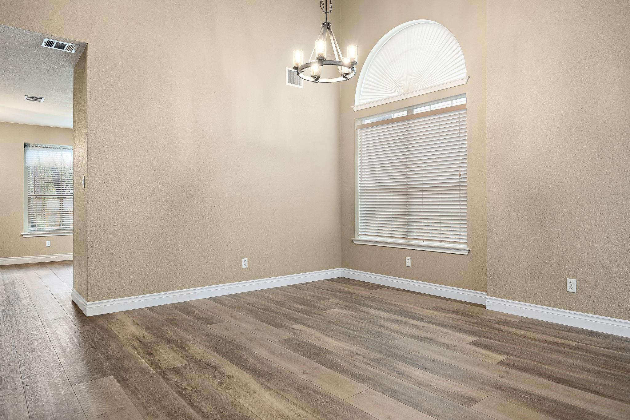 9320 Meyrick Park Trl Property Photo 6