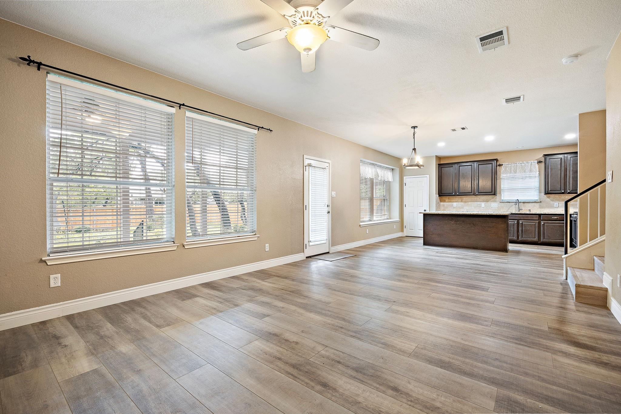 9320 Meyrick Park Trl Property Photo 7