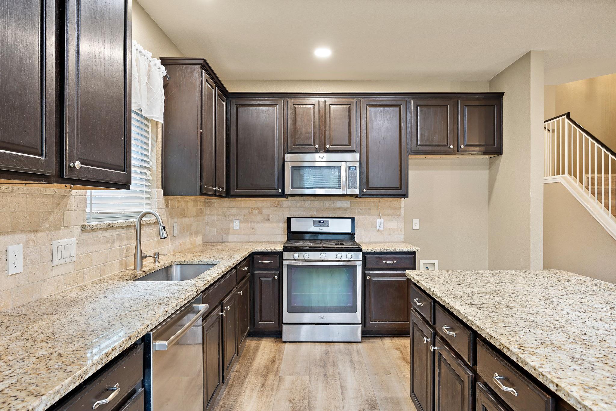 9320 Meyrick Park Trl Property Photo 11