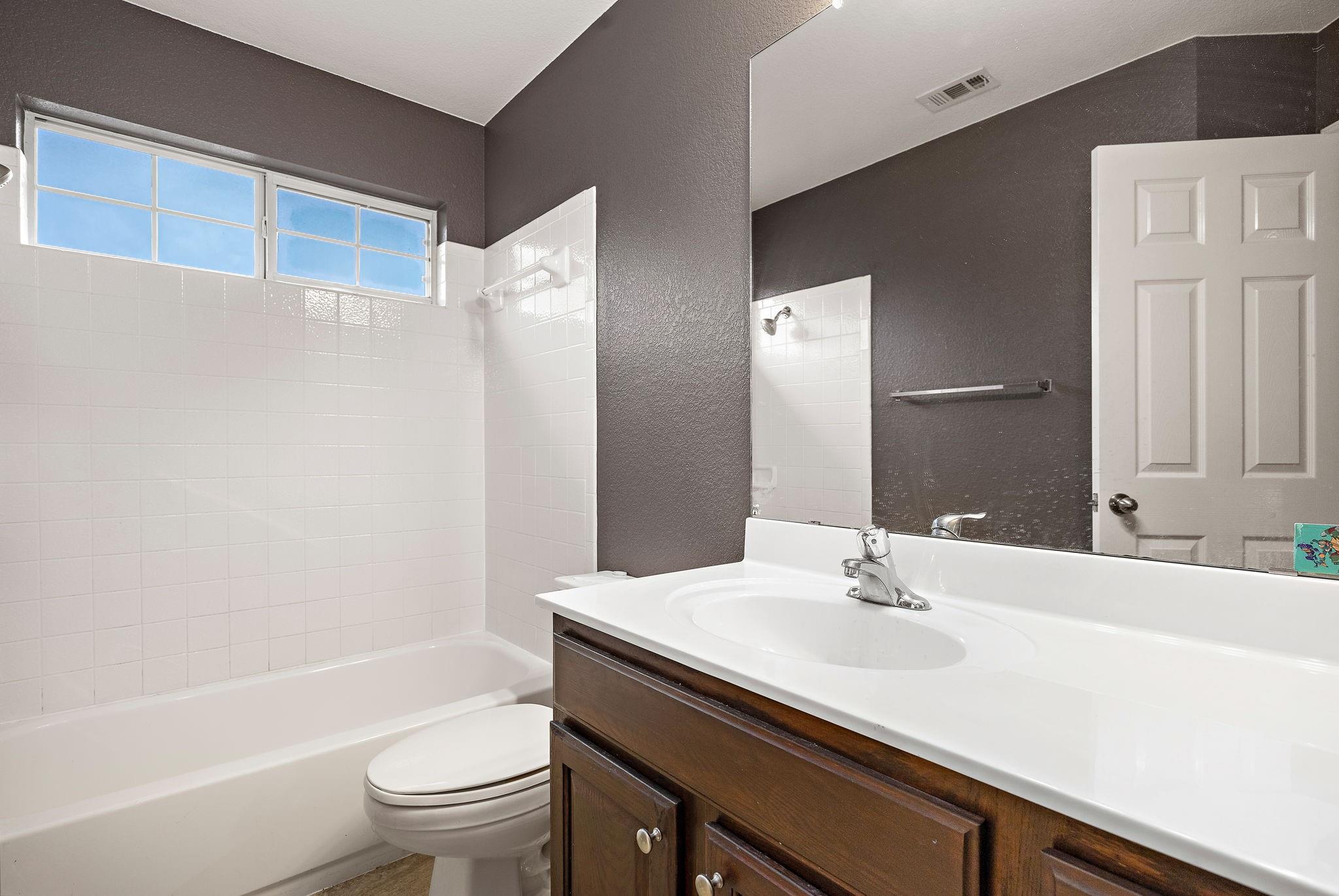 9320 Meyrick Park Trl Property Photo 18