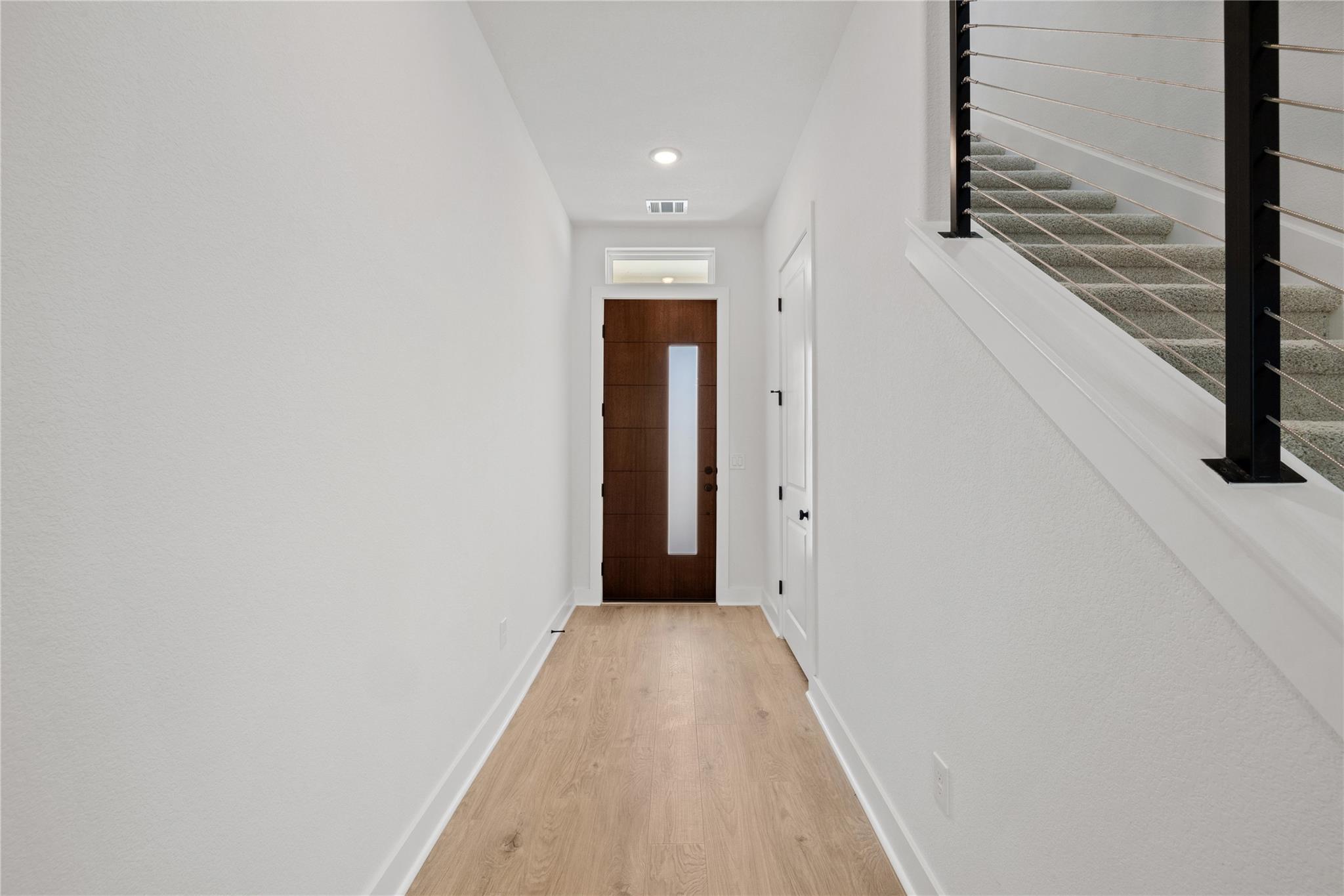 1608 Kit Cir Property Photo 4