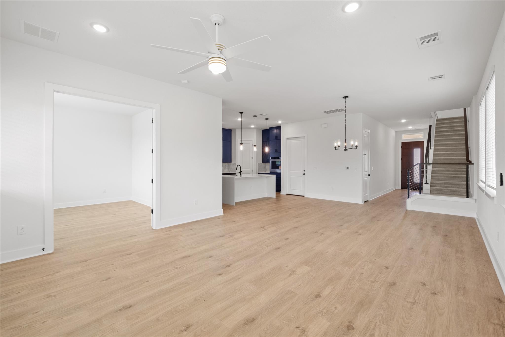 1608 Kit Cir Property Photo 9