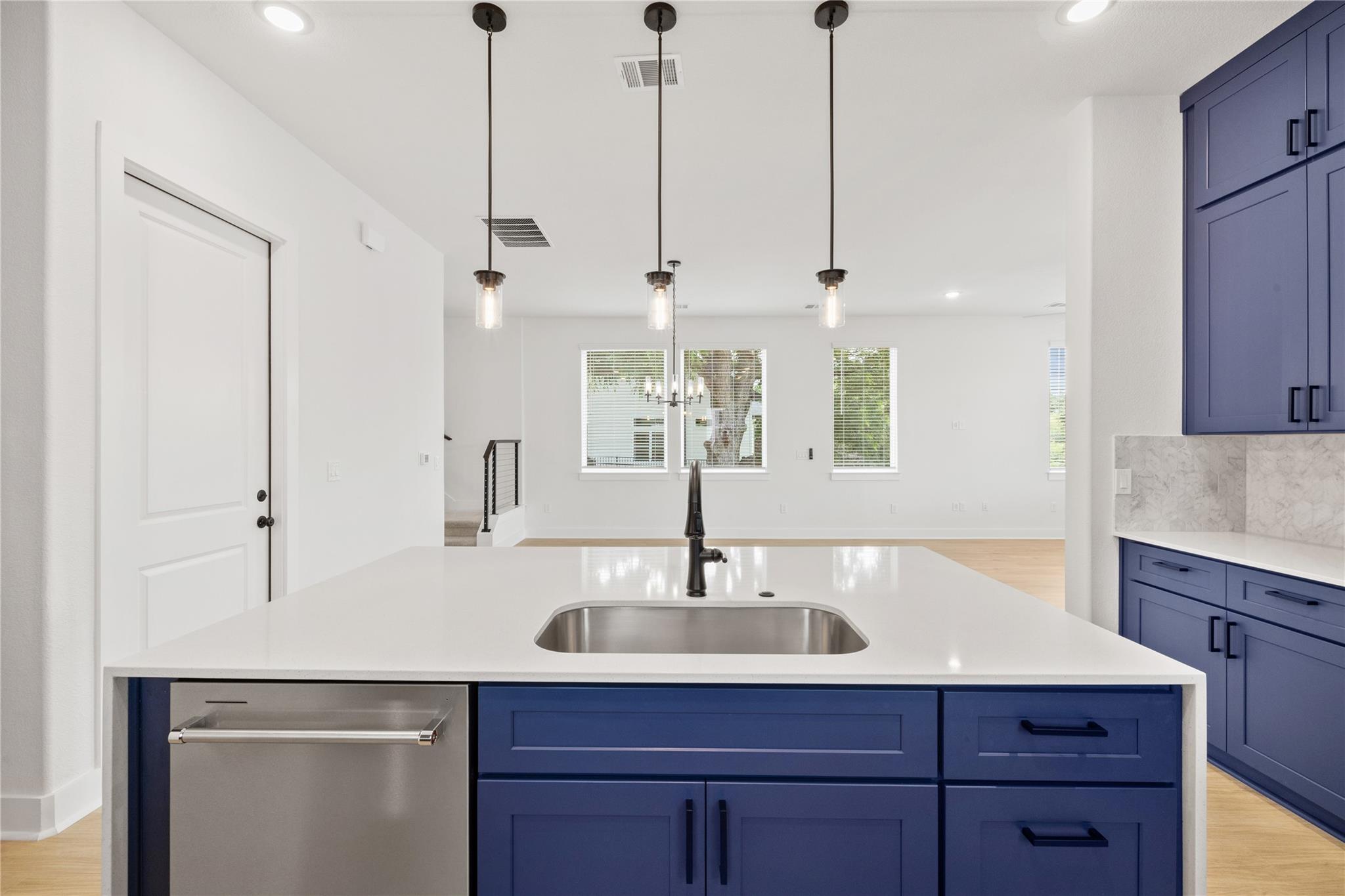 1608 Kit Cir Property Photo 15