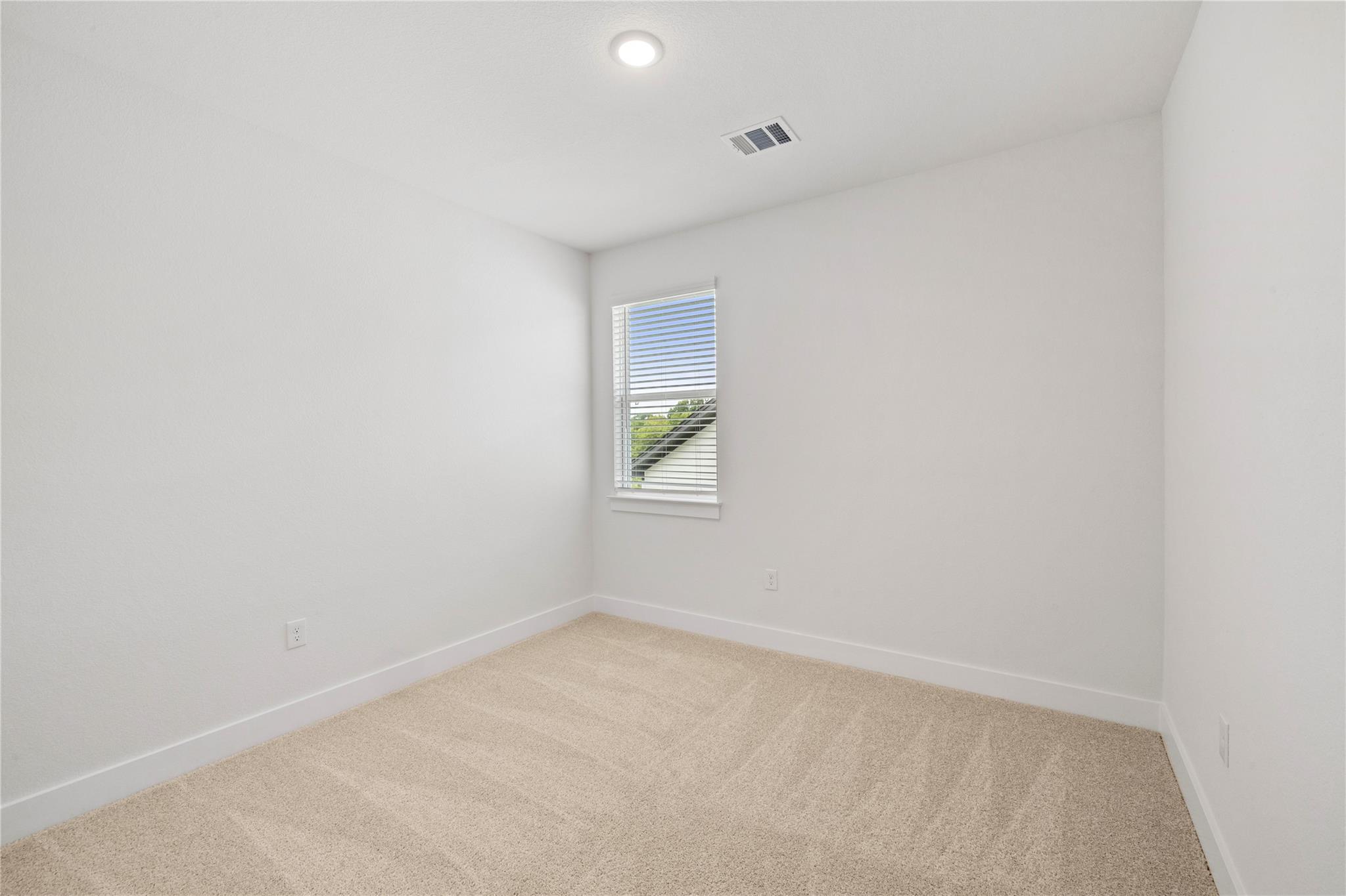 1608 Kit Cir Property Photo 24