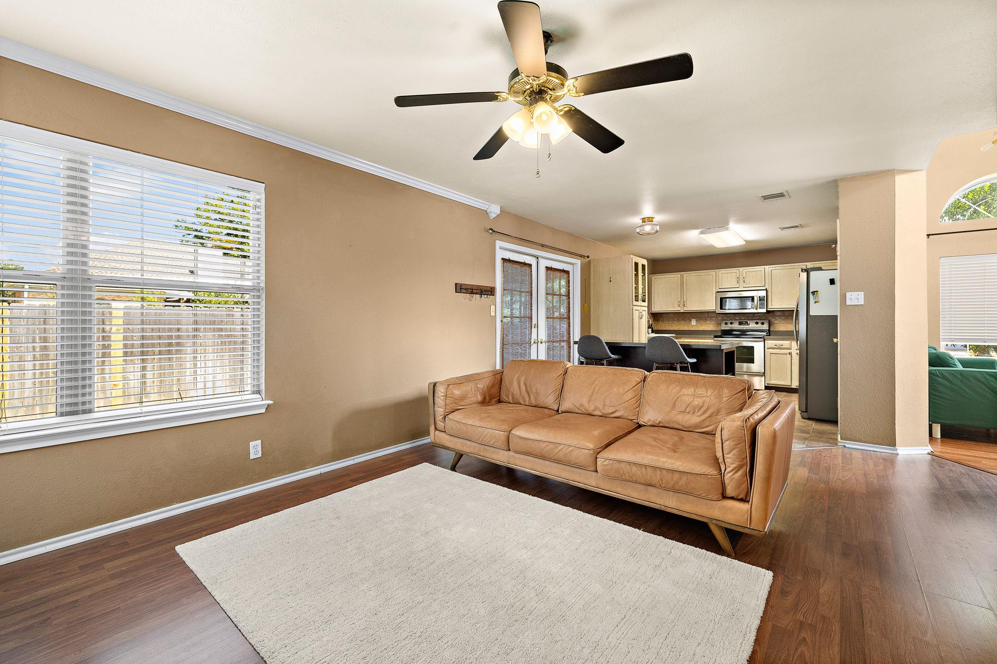 400 Debora Dr Property Photo 7