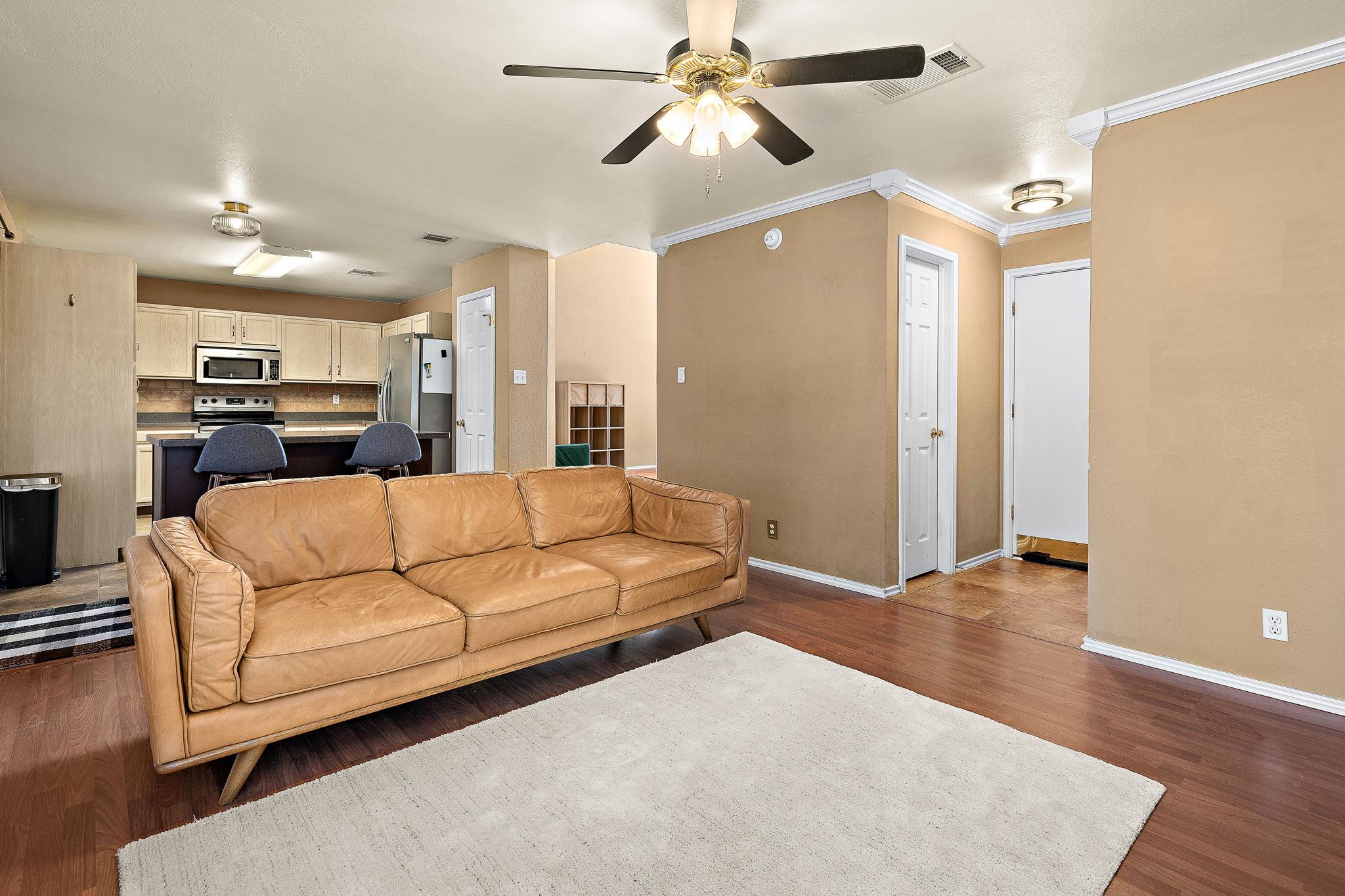 400 Debora Dr Property Photo 8