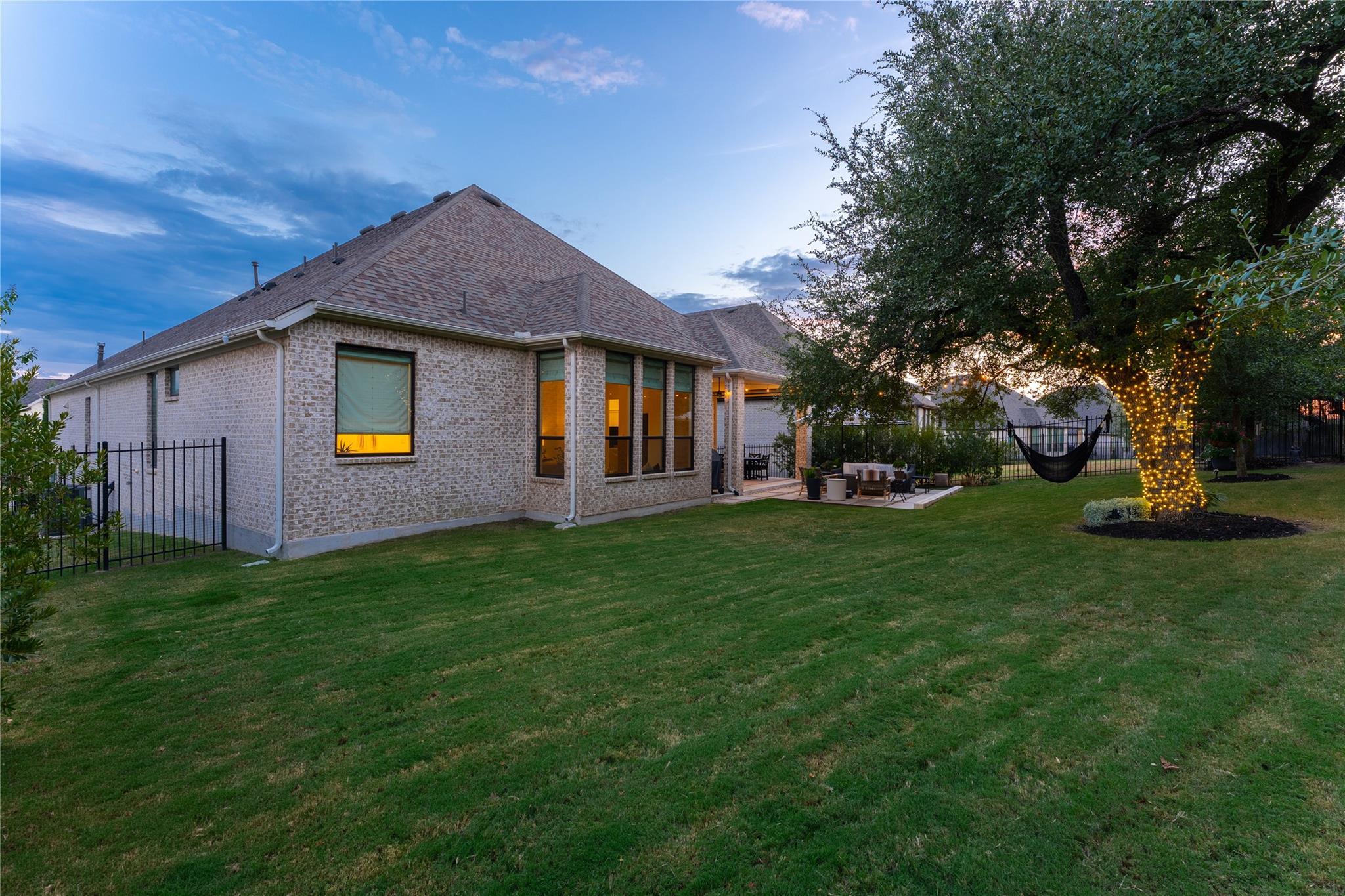 838 Pear Tree Ln Property Photo 35