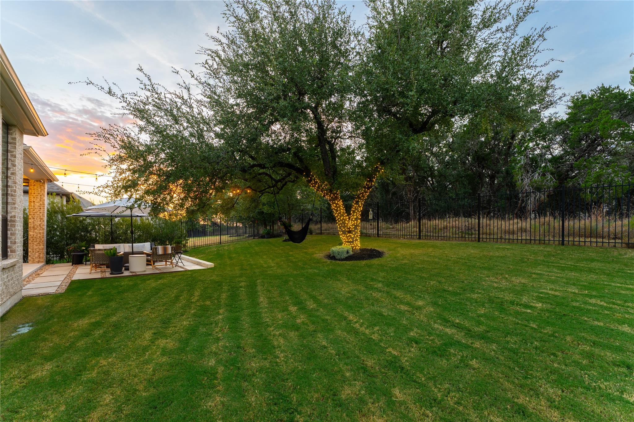 838 Pear Tree Ln Property Photo 39