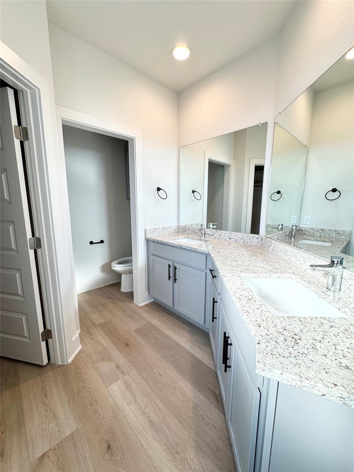 105 Zayd Ct #a Property Photo 16