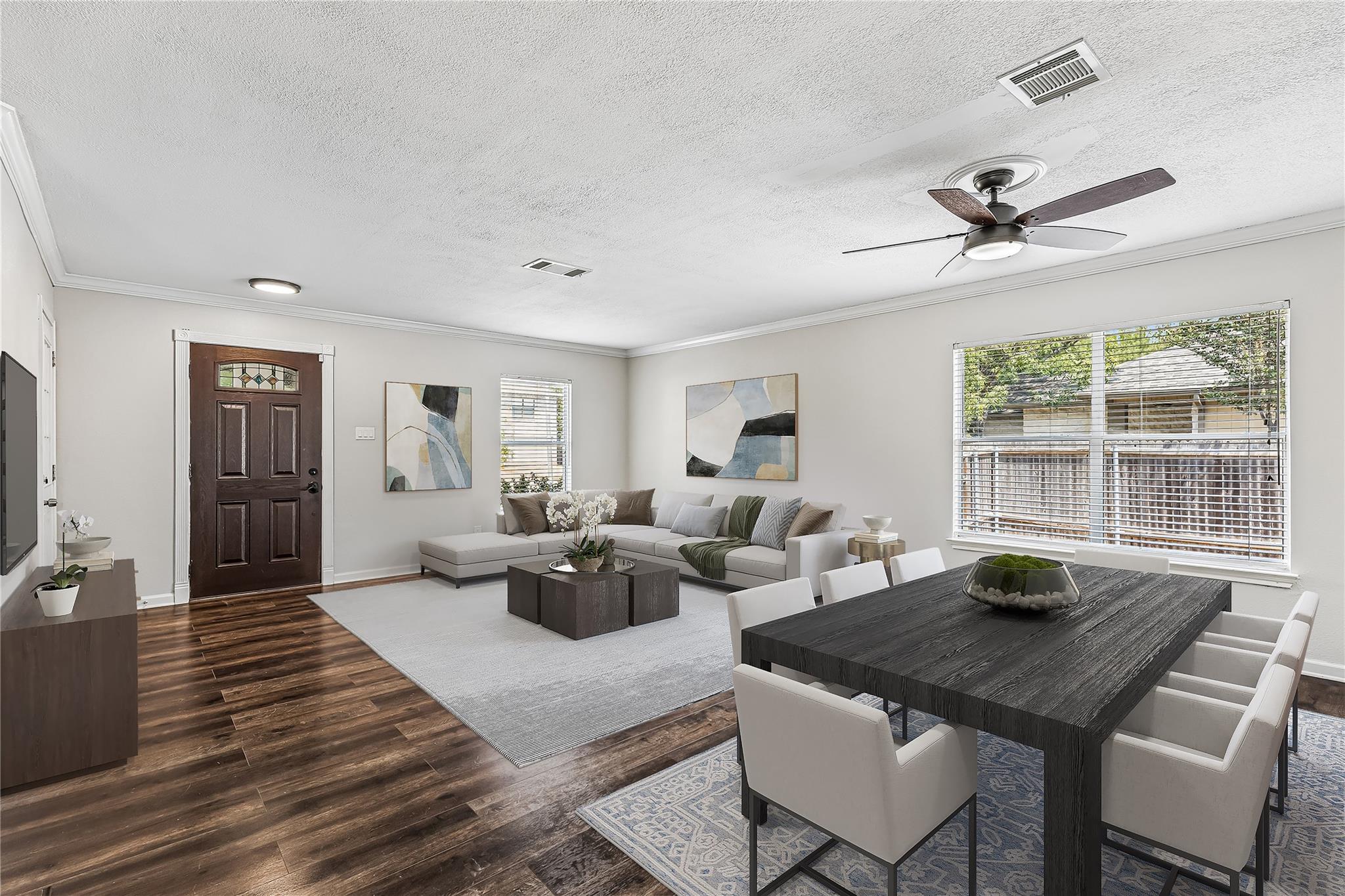 3607 Bass Loop Property Photo 5