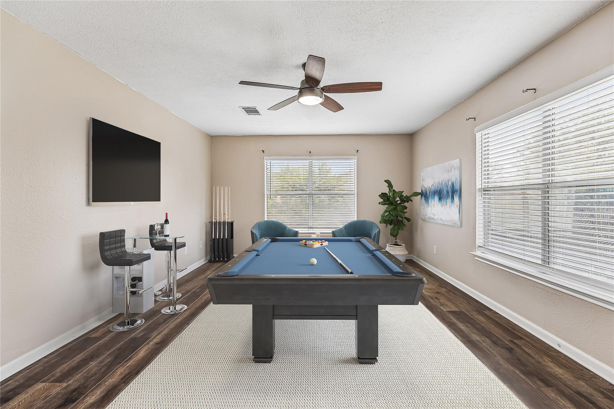 3607 Bass Loop Property Photo 14
