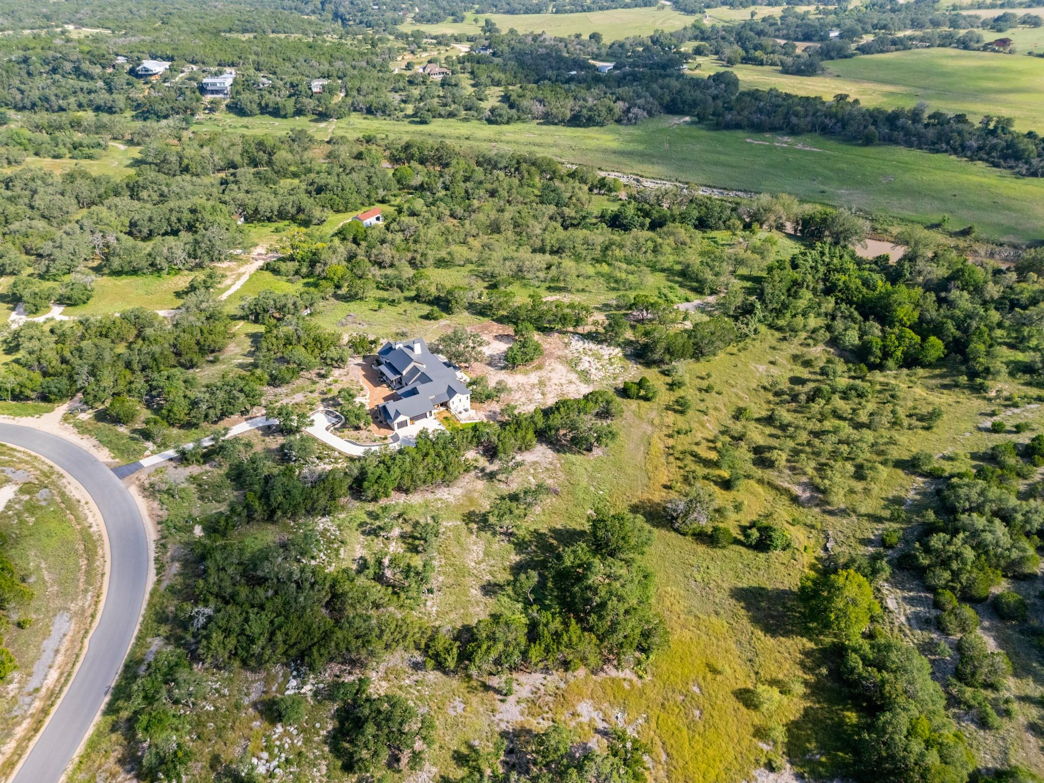 1926 Paradise Pkwy Property Photo 3