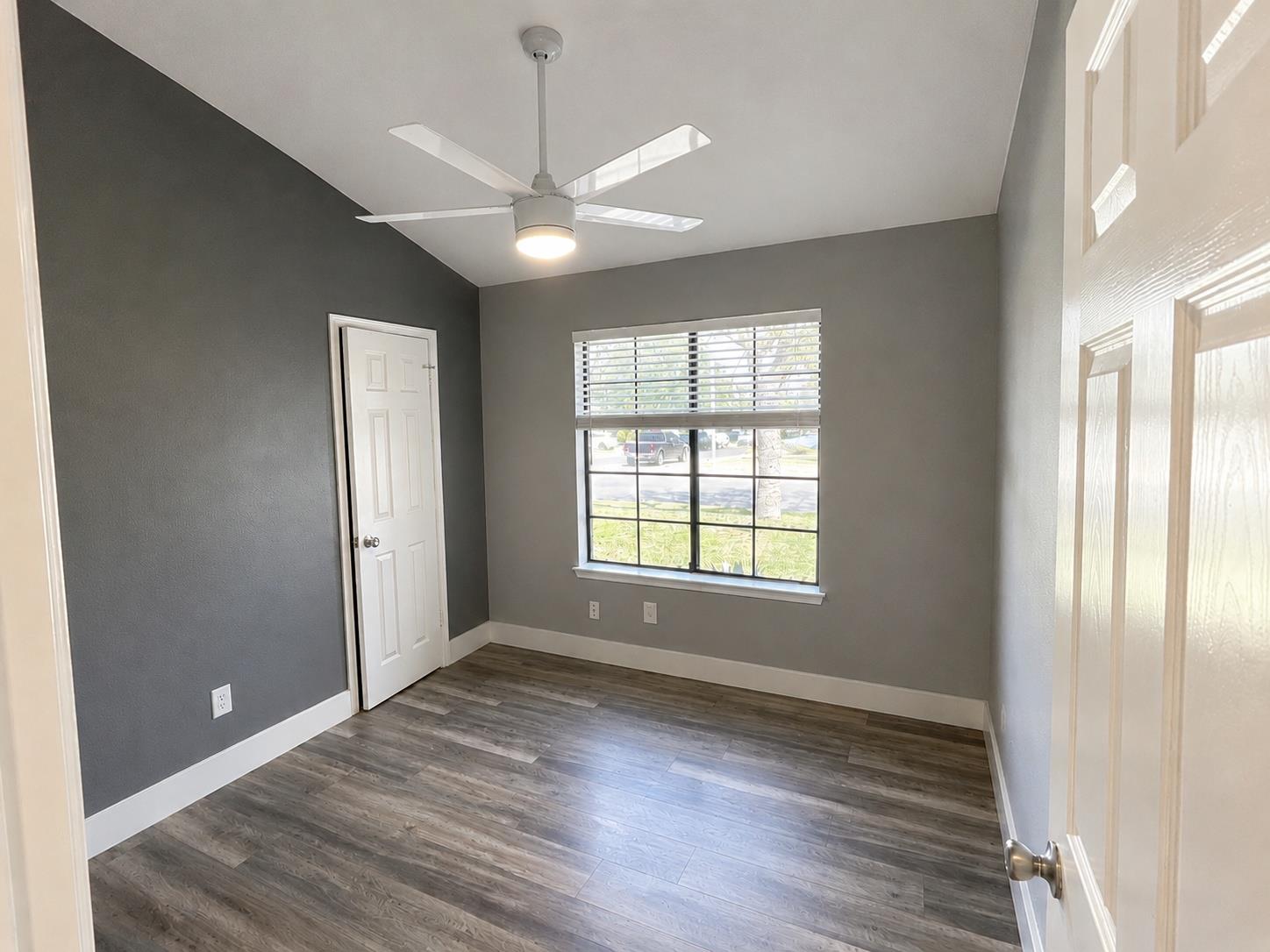 8900 Linton Dr Property Photo 12