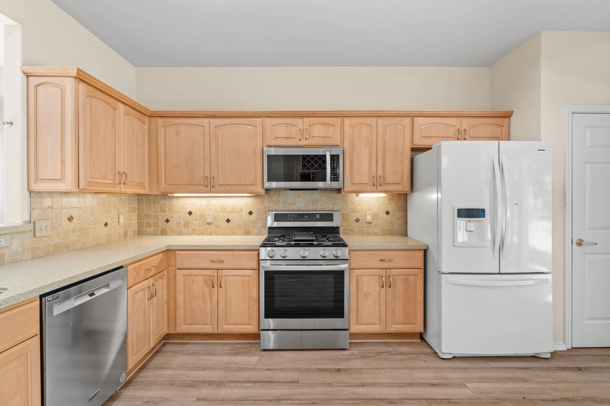111 Bonham Loop Property Photo 17