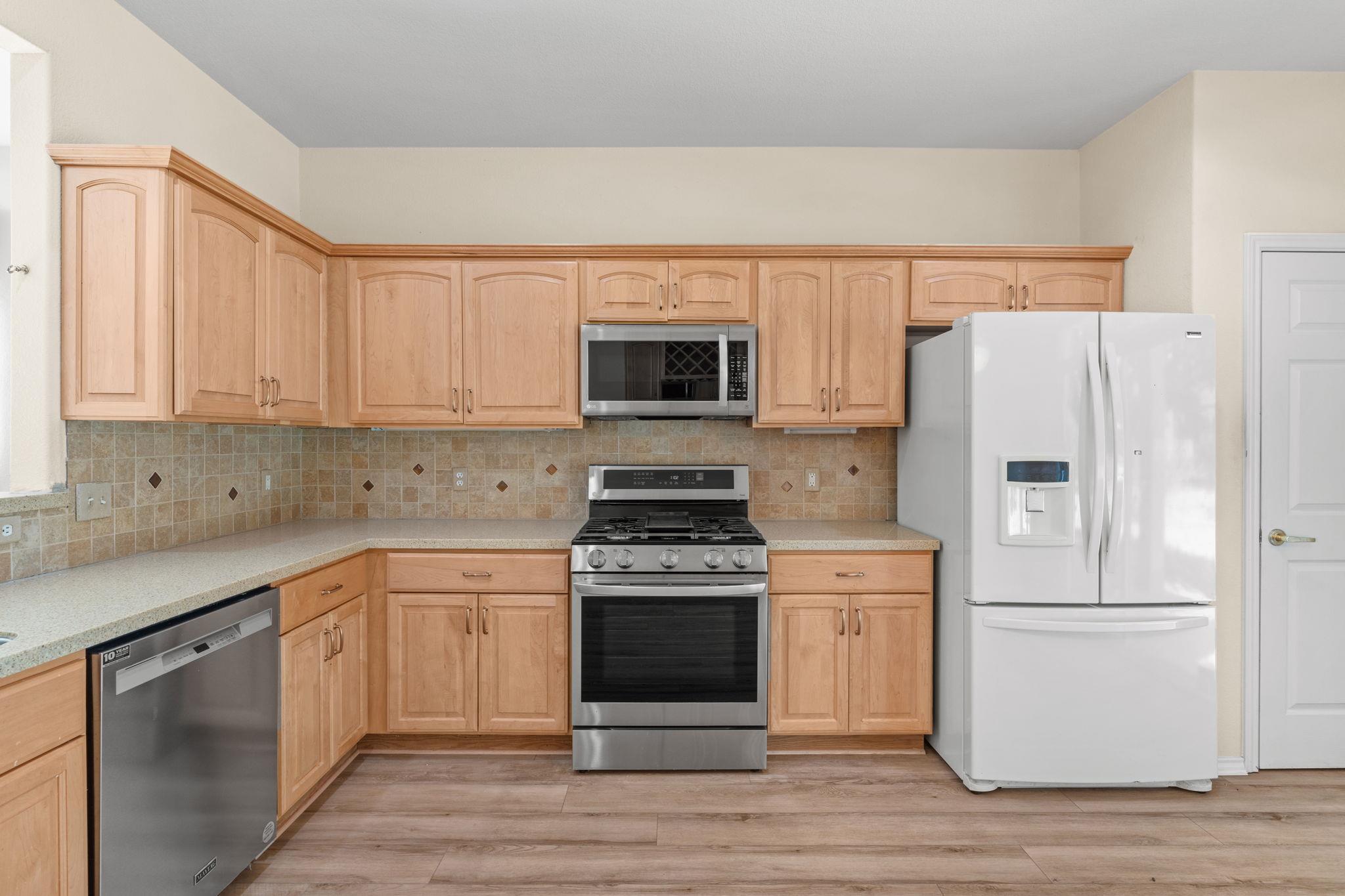 111 Bonham Loop Property Photo 18