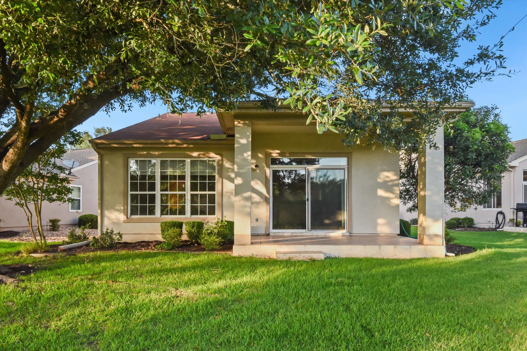 111 Bonham Loop Property Photo 22