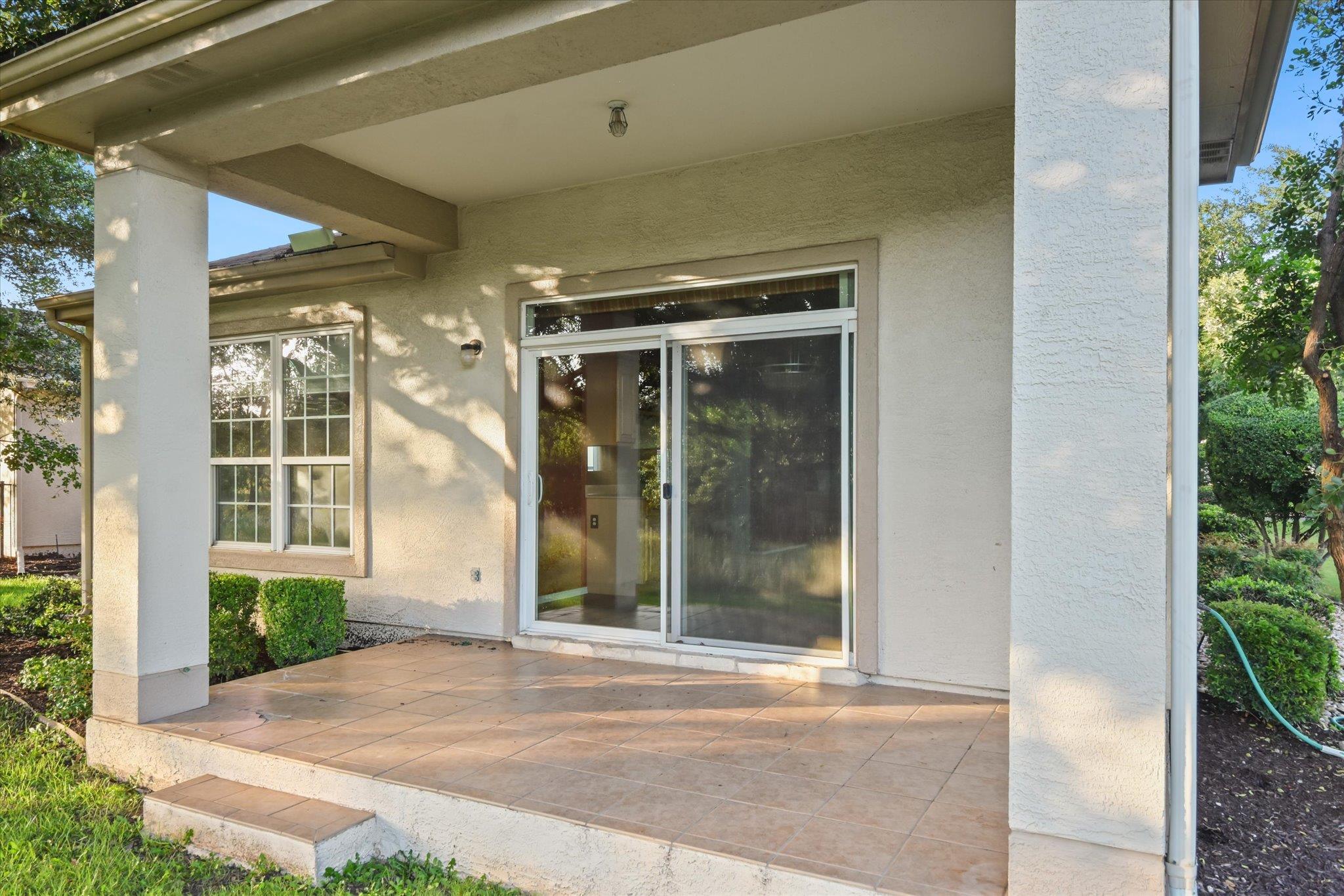 111 Bonham Loop Property Photo 23