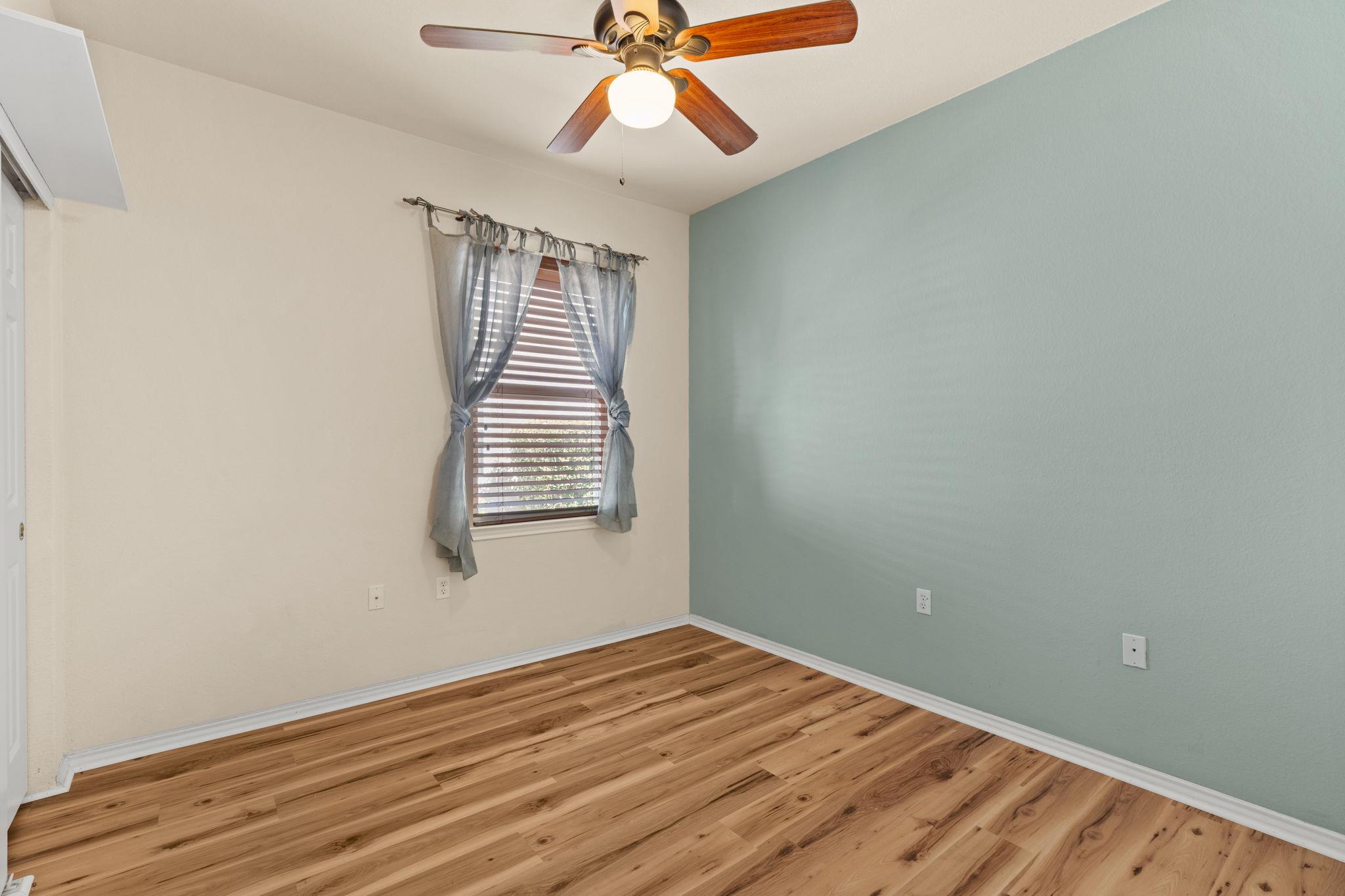 111 Bonham Loop Property Photo 29