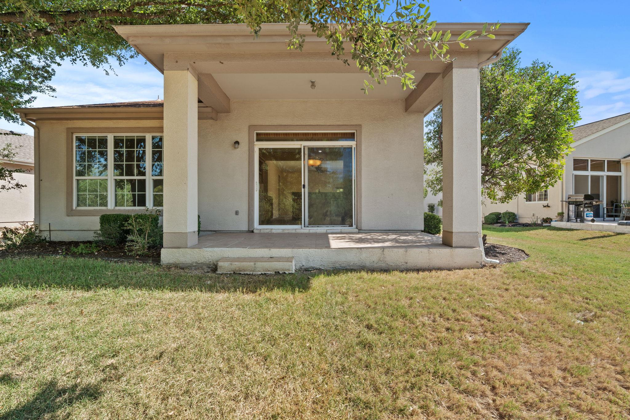 111 Bonham Loop Property Photo 34