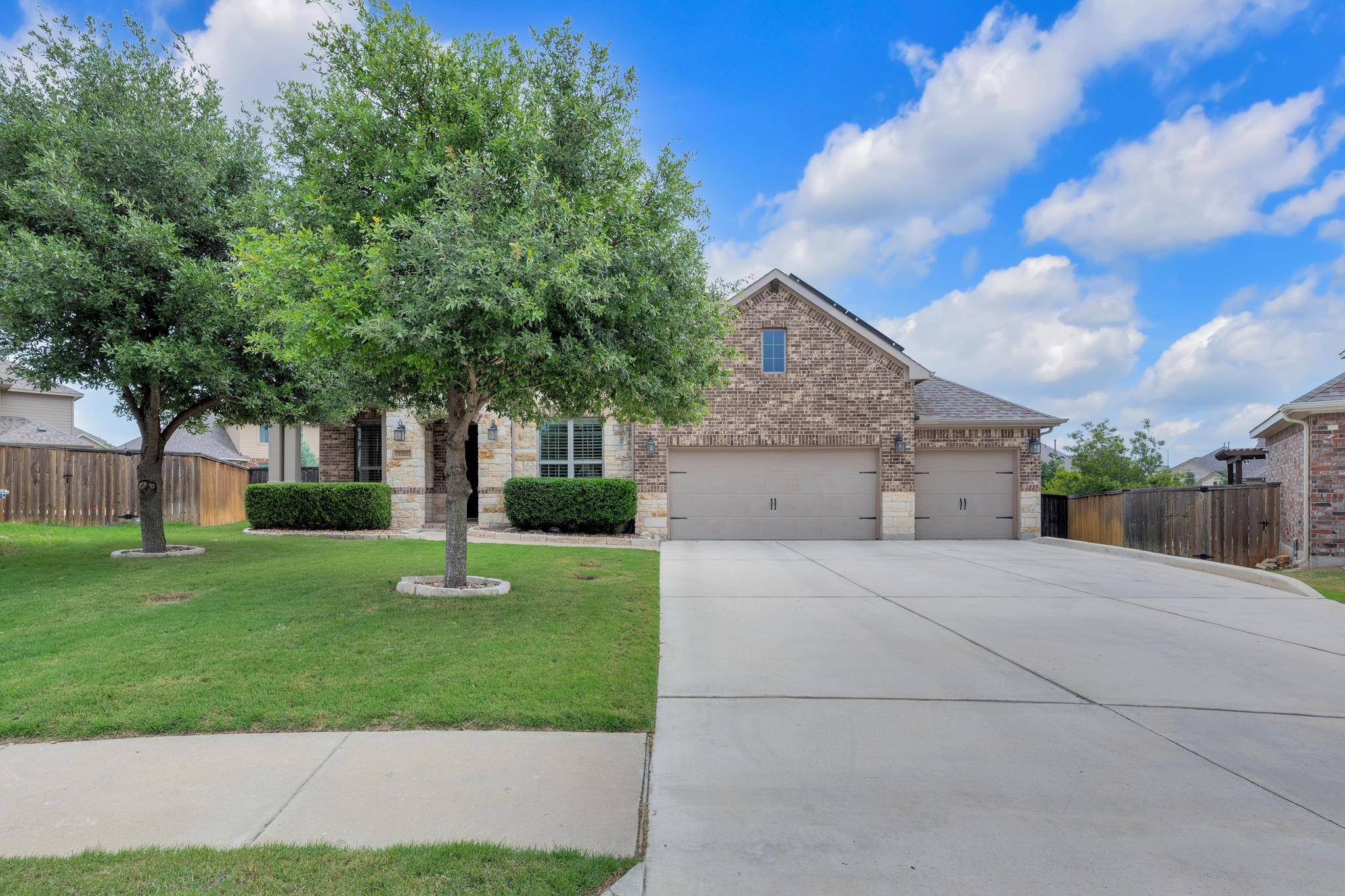 3320 Magellan Ct Property Photo 1
