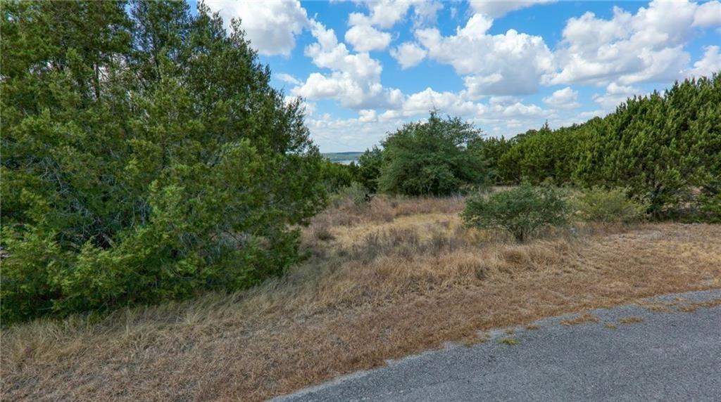 6802 Cedar Ridge Cir Property Photo 9