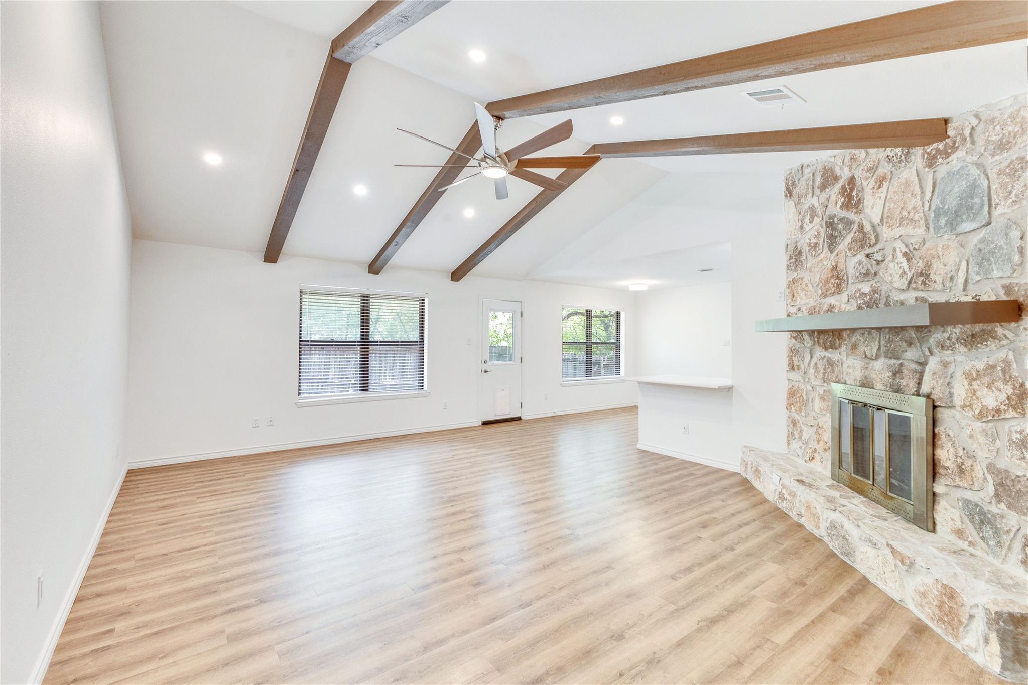 1410 Vista Ridge Cv Property Photo 3